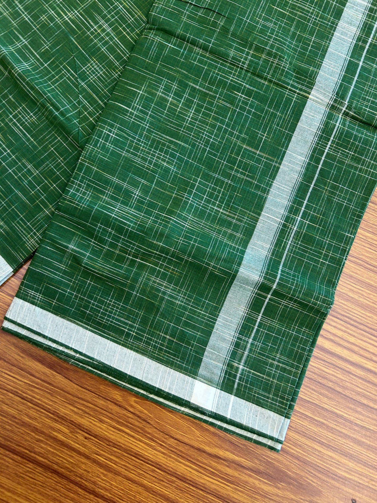Premium Kathar Type Mund Pure cotton - Kaitharikada - Single Kaily / Lungi - 0.75 inch White Stripes kara Plain Border with Green & White Stripes colour body (2 meter / 4 muzham) -  37 KK8050 MUT