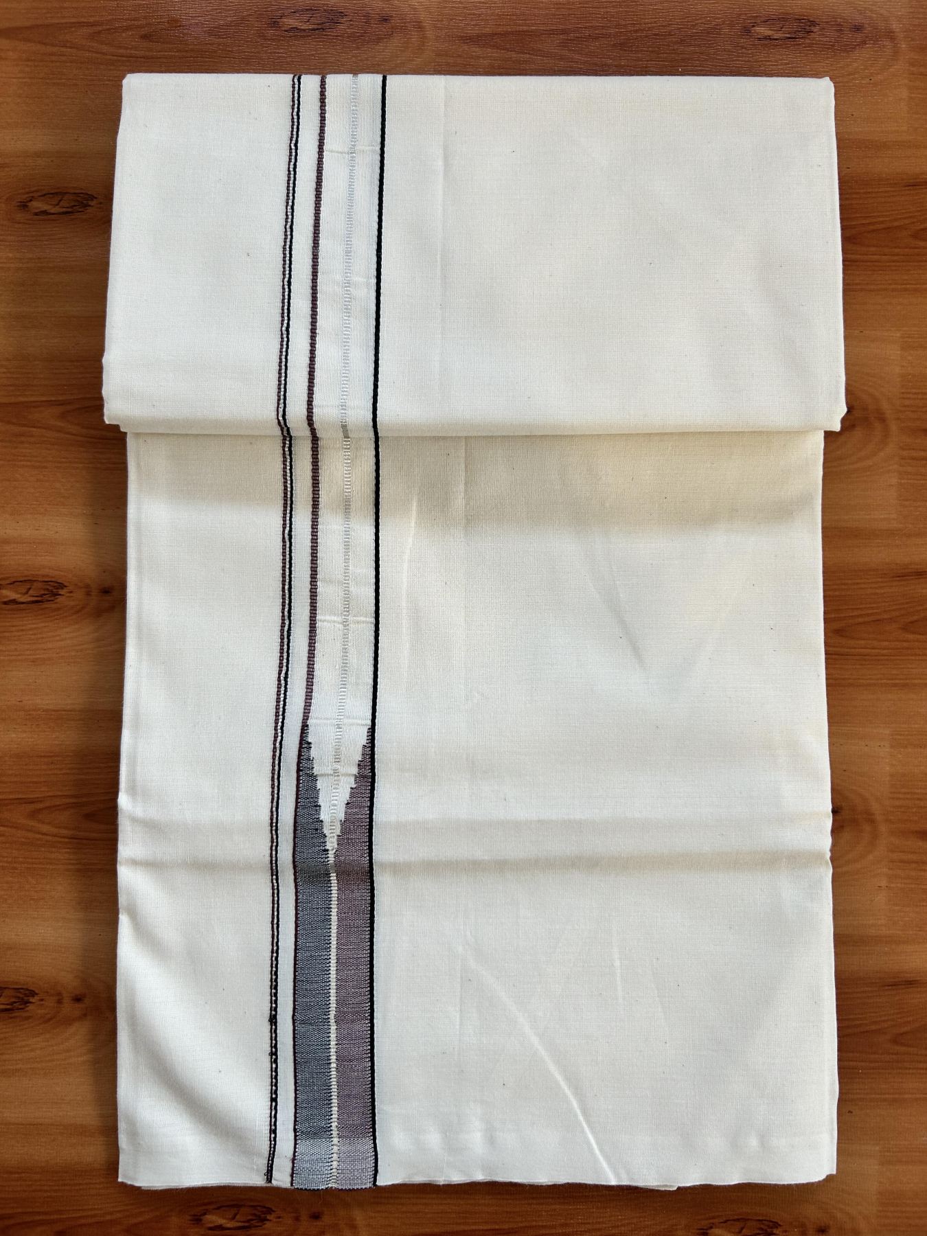 Single Mundu/Dhoti - Off White (Unbleached) 20% Discount !! KaithariKada Balaramapuram 100% Cotton Twisted 100s Thread - 0.75 inch Silver Kasav Black & Maroon Puliyilakkara Chutty (2 meter/4 Muzham) - 5 KK5407 ASH
