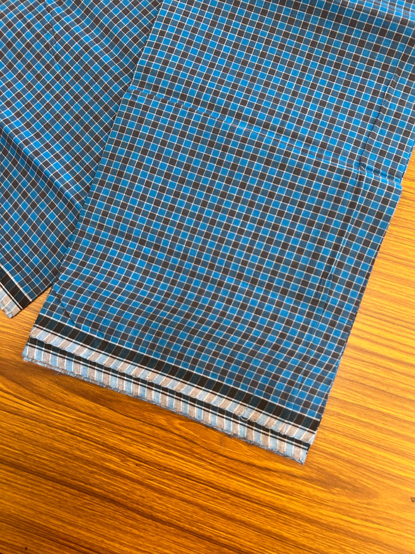 Premium Kathar Type Mund Pure cotton - Kaitharikada - Single Kaily / Lungi - 0.5 inch Black Border with Blue & Ash Black Check body (2.50 meter / 5.36 muzham) - 1 KK8050 MUT