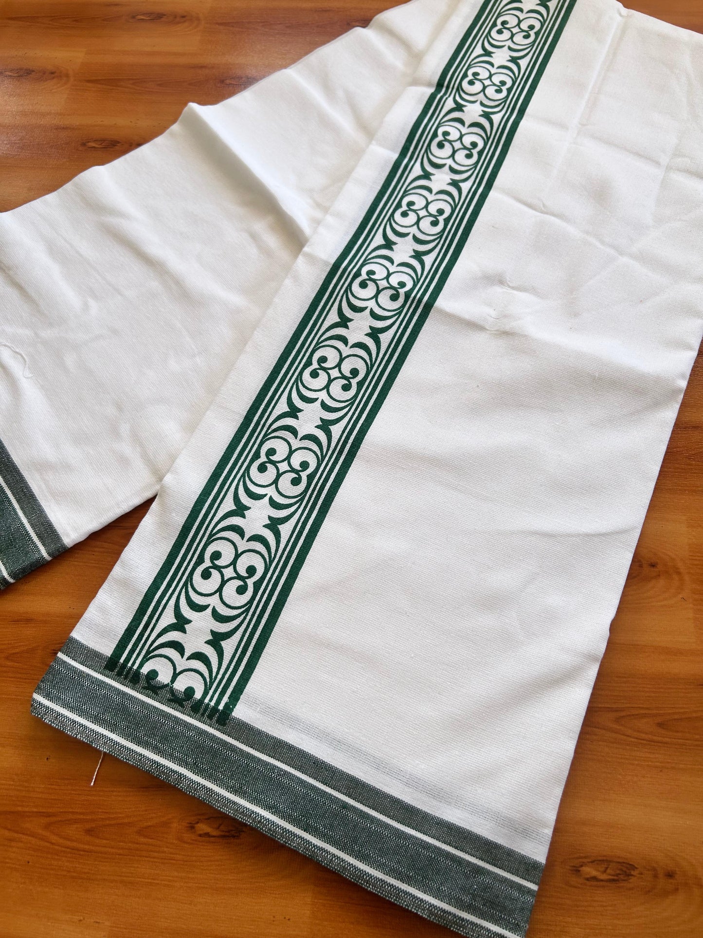Kaitharikada - Single Kaily / Lungi - Mixed Cotton - 40s twisted - 2.5 inch Dark Green Printed kara with White colour body (2 meter / 4 muzham) - 4 KK8074 SAT