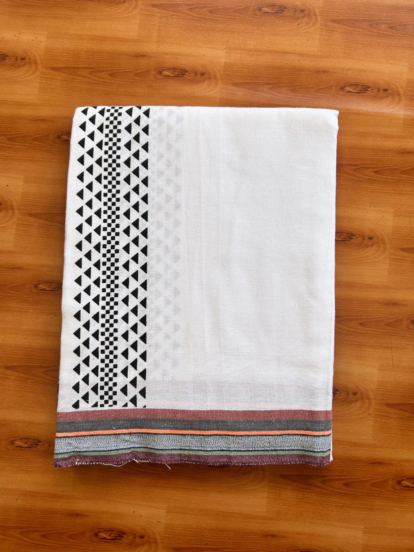 Kaitharikada - Single Kaily / Lungi - Mixed Cotton - 40s twisted - 2.5 inch Black Printed kara with White colour body (2 meter / 4 muzham) - 17 KK8074 SAT