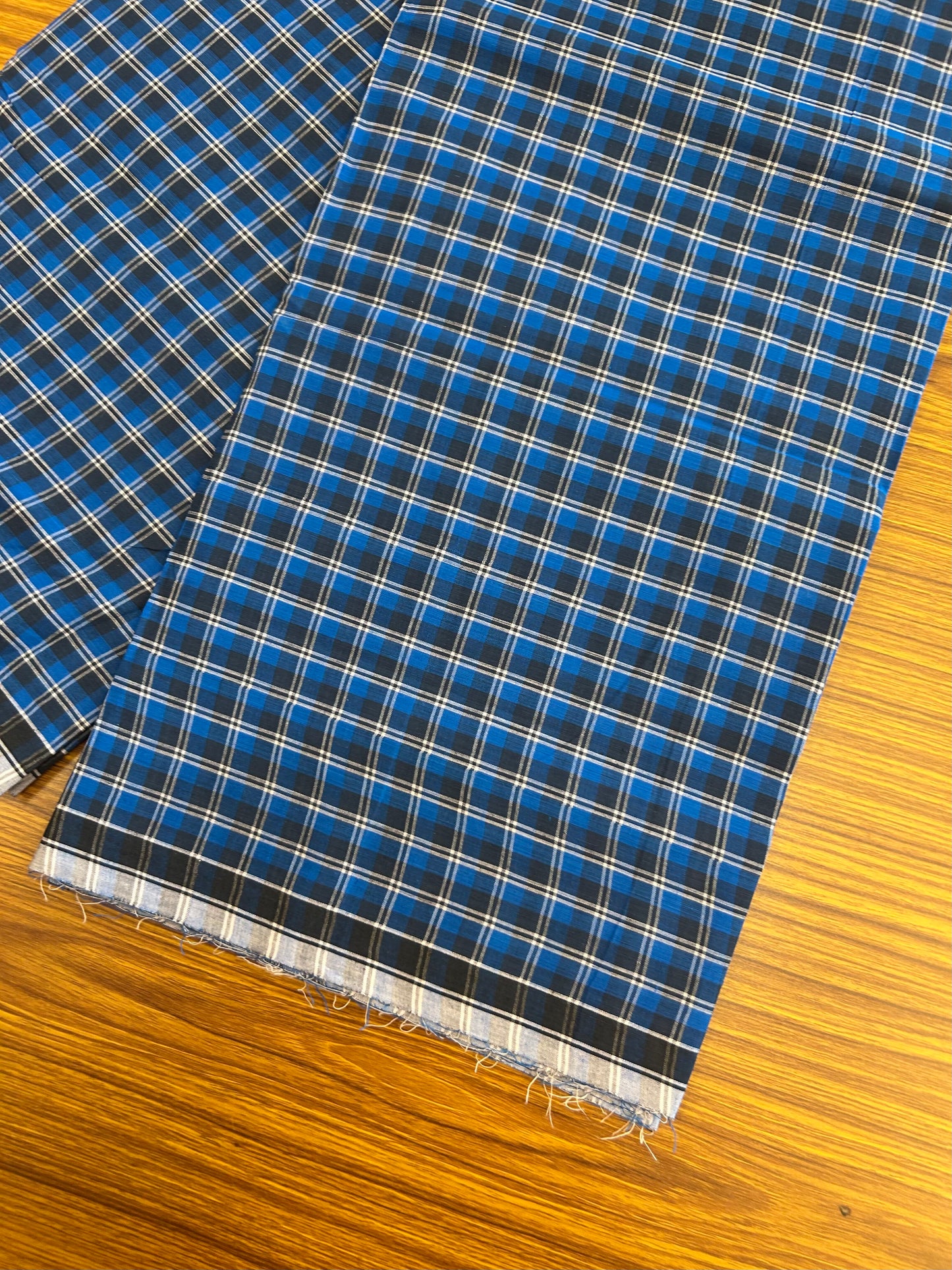 Premium Kathar Type Mund Pure cotton - Kaitharikada - Single Kaily / Lungi - 0.5 inch Black Border with Blue & Black Check body (2.50 meter / 5.36 muzham) - 4 KK8050 MUT