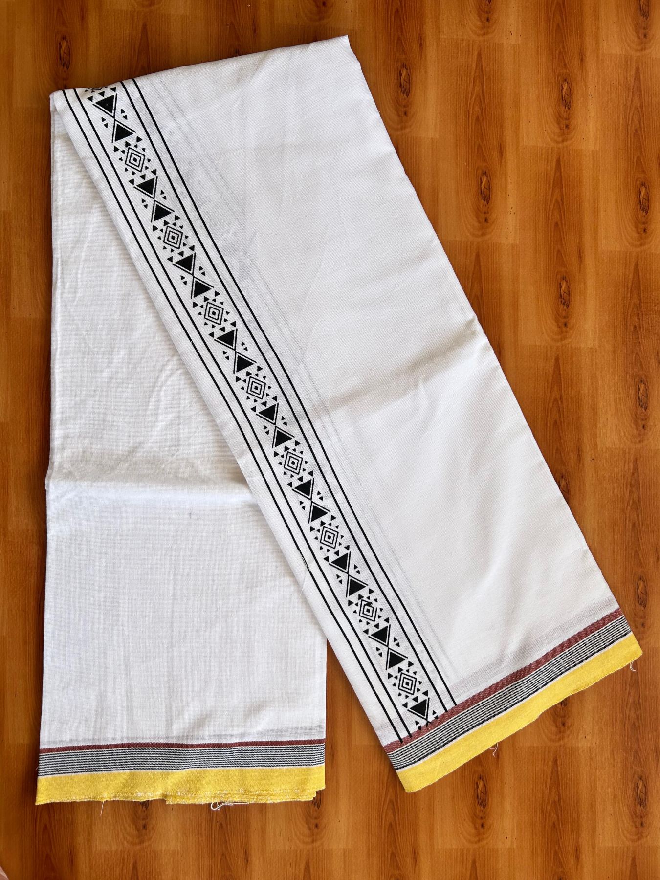 Kaitharikada - Single Kaily / Lungi - Mixed Cotton - 40s twisted - 2.5 inch Black Printed kara with White colour body (2 meter / 4 muzham) - 15 KK8074 SAT
