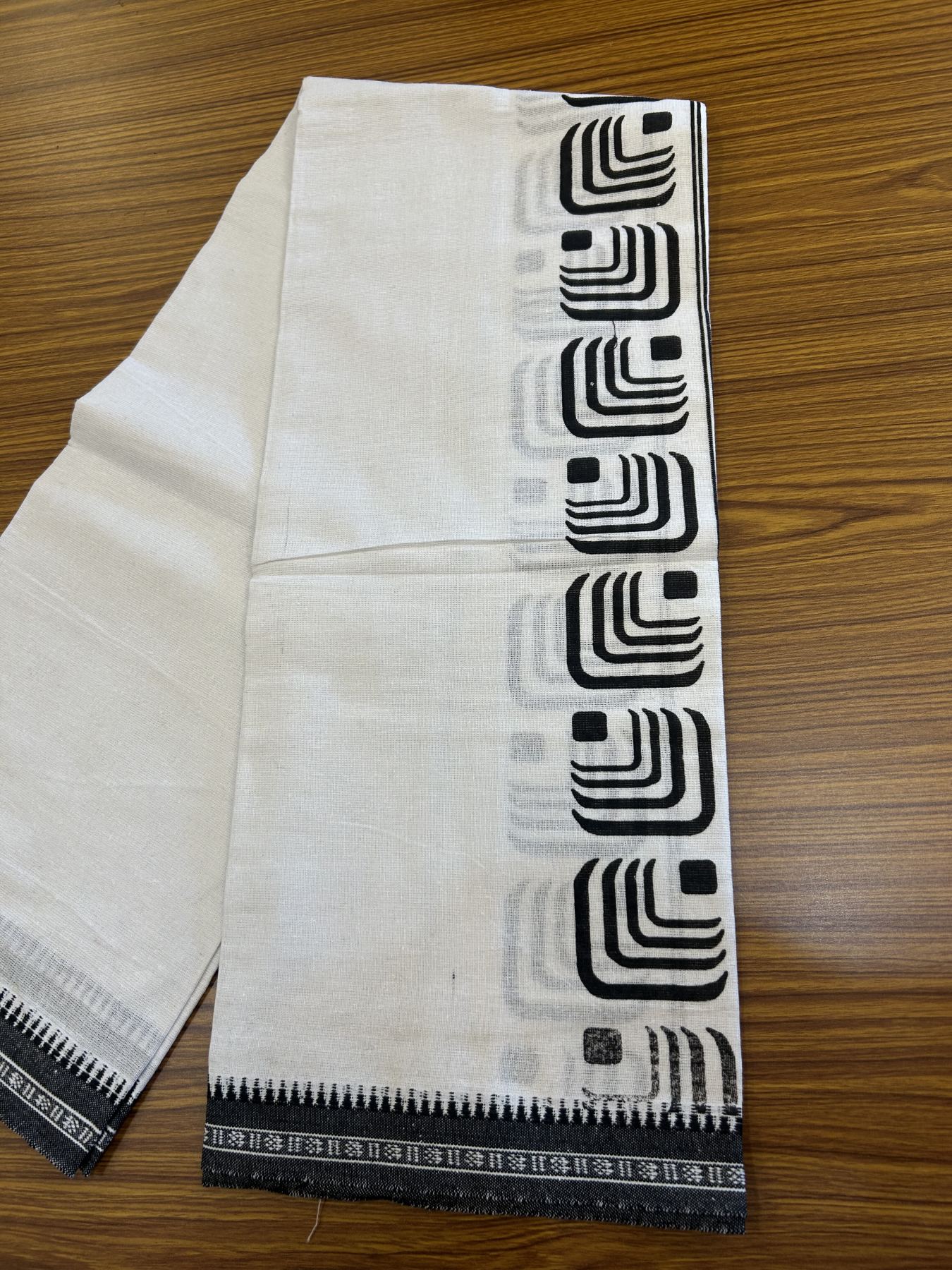 Kaitharikada - Polyster + Cotton - 40s twisted - Pure white Single Kaily / Lungi - 3 inch Black Printed Kuppadam Border with White colour body (2 meter / 4 muzham) -  3 KK8041 GAN