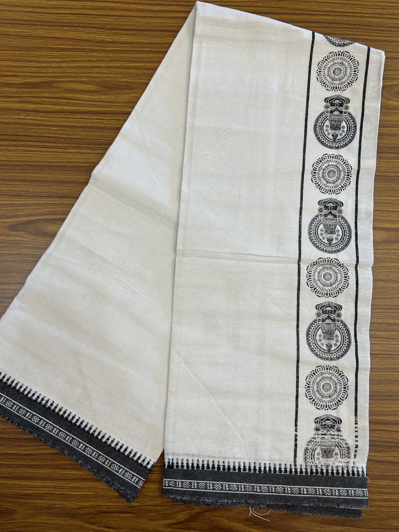 Kaitharikada - Polyster + Cotton - 40s twisted - Pure white Single Kaily / Lungi - 2.75 inch Black Kadhakali Printed Kuppadam Border with White colour body (2 meter / 4 muzham) -  4 KK8041 GAN