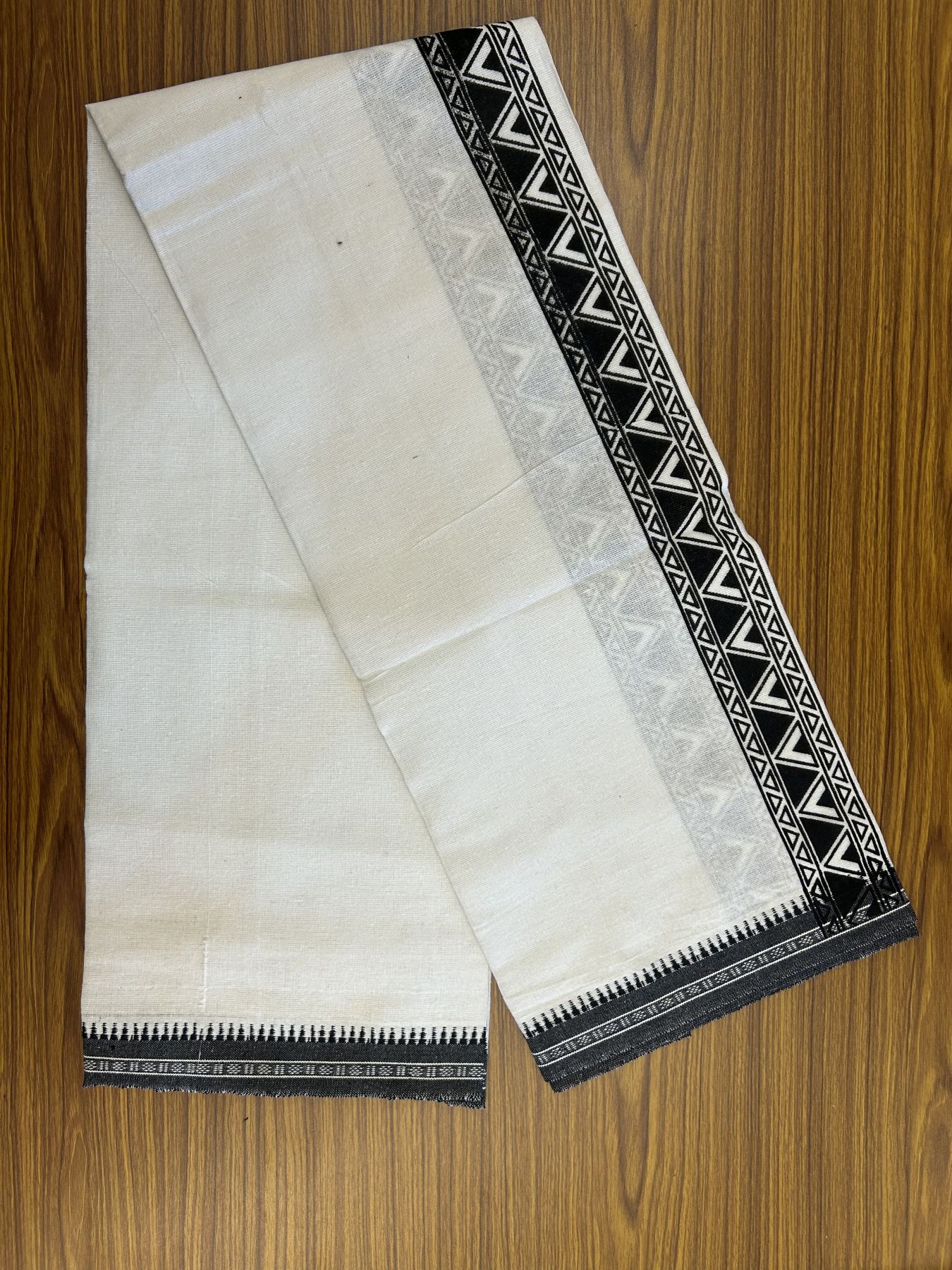 Kaitharikada - Polyster + Cotton - 40s twisted - Pure white Single Kaily / Lungi - 2 inch Black  Printed Kuppadam Border with White colour body (2 meter / 4 muzham) -  8 KK8041 GAN
