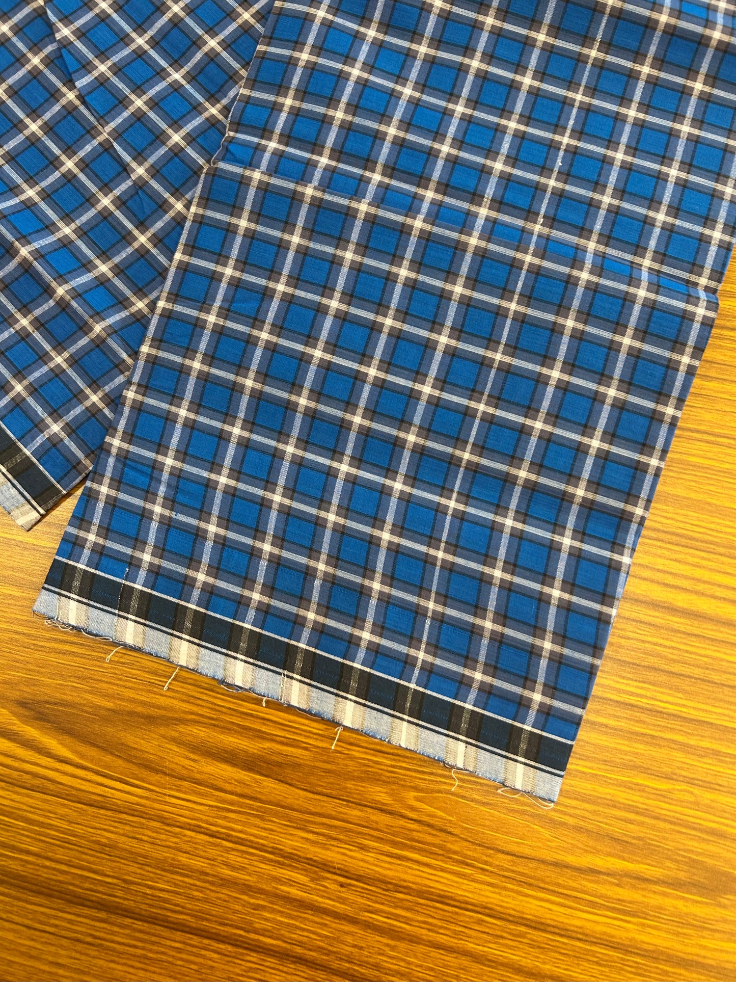 Premium Kathar Type Mund Pure cotton - Kaitharikada - Single Kaily / Lungi - 0.5 inch Black Border with Blue White & Grey Black Check body (2.50 meter / 5.36 muzham) - 12 KK8050 MUT