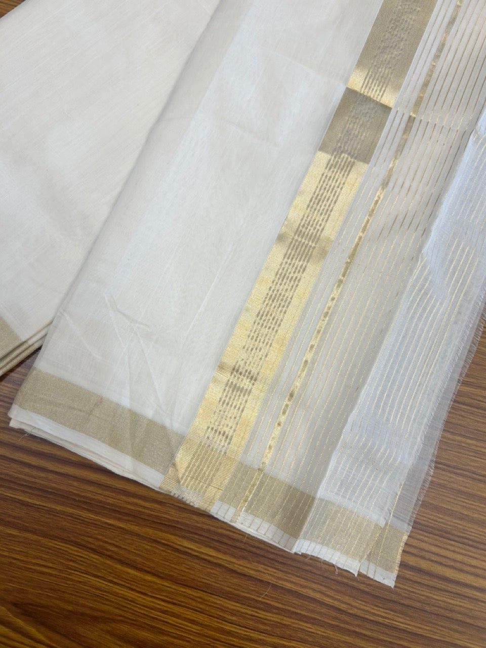 25% Discount!! KaithariKada Handloom  Unakkupaav Balaramapuram - 100% Pure Cotton Off White - (Unbleached) Double Mundu/Dhoti - 100x80 - 7 inch Light Gold Stripes Kara 4 meter - 10 KK5267 ABH
