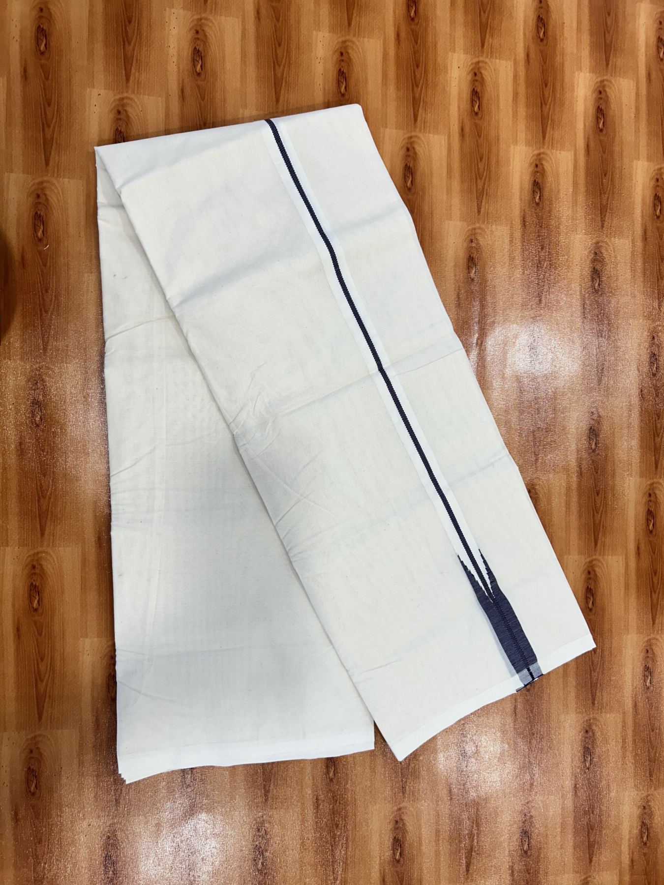 Double Off white Mundu/Dhoti - 20% Discount! KaithariKada Balaramapuram - 100% Cotton  100x100 - 1 inch Navy Blue Chutty Kara - 4 mtr (8.5 muzham) - 10 KK5407 ASH