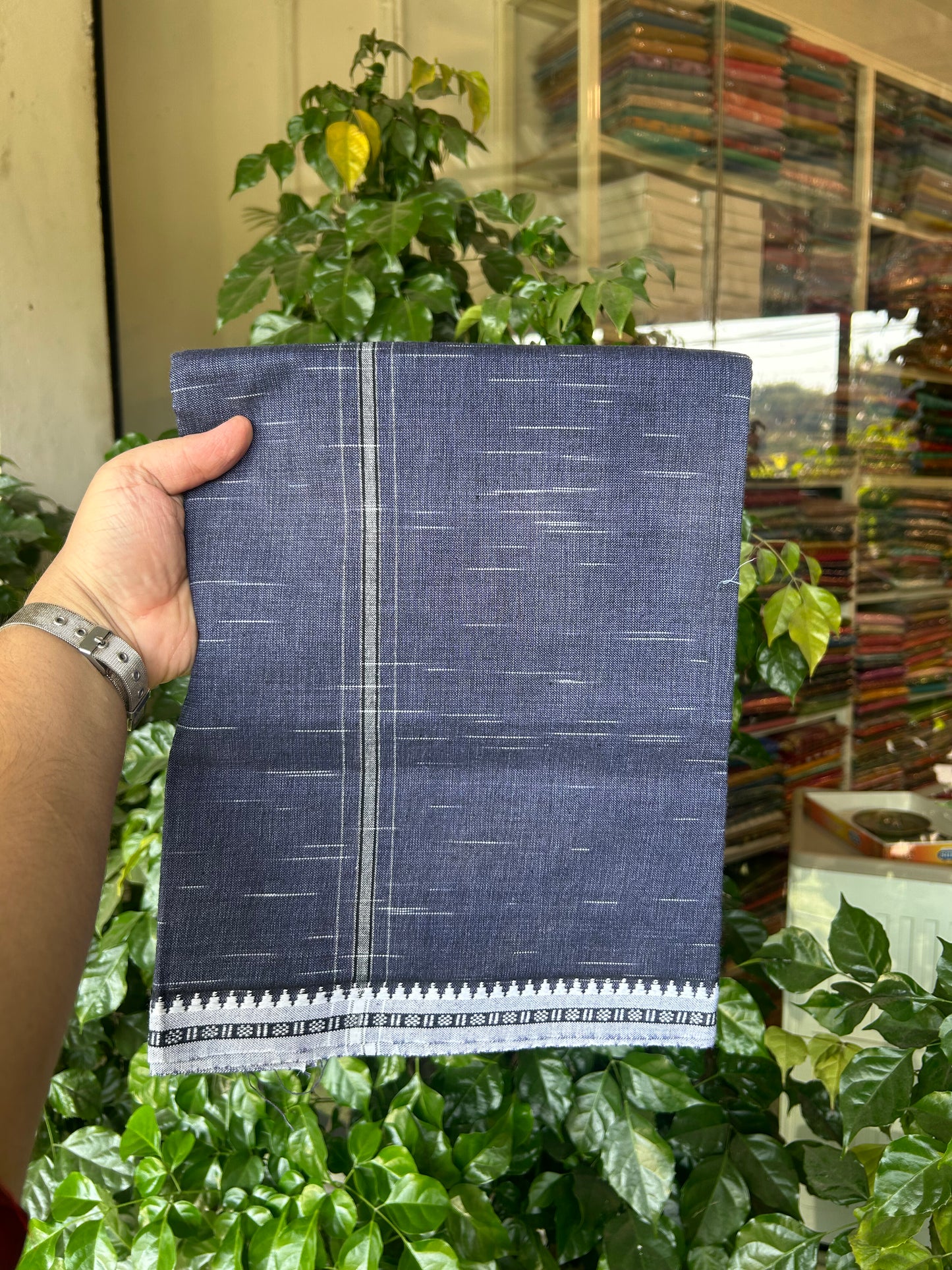 Premium Kathar Type Mund Pure cotton - Kaitharikada - Single Kaily / Lungi - 1 inch Black & White Stripes Kara kuppadam Border with Oxford Blue colour body (2 meter / 4 muzham) - 24 KK8050 MUT