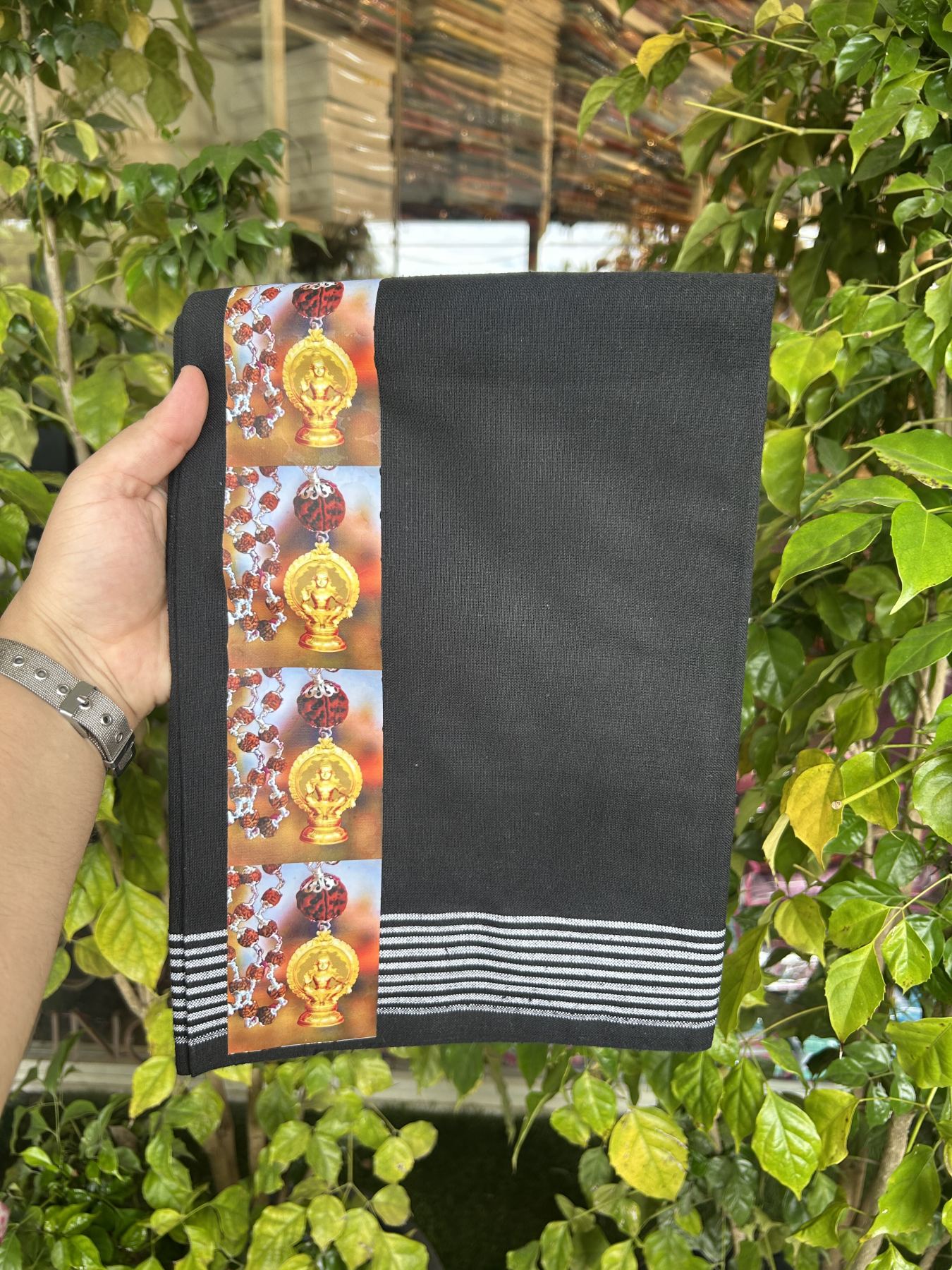 Kaitharikada - Polyster + Cotton - 40s twisted - Pure white Single Kaily / Lungi - 2.5 inch Ayyappan Printed Striped Border with Black colour body (2 meter / 4 muzham) -  16 KK8041 GAN