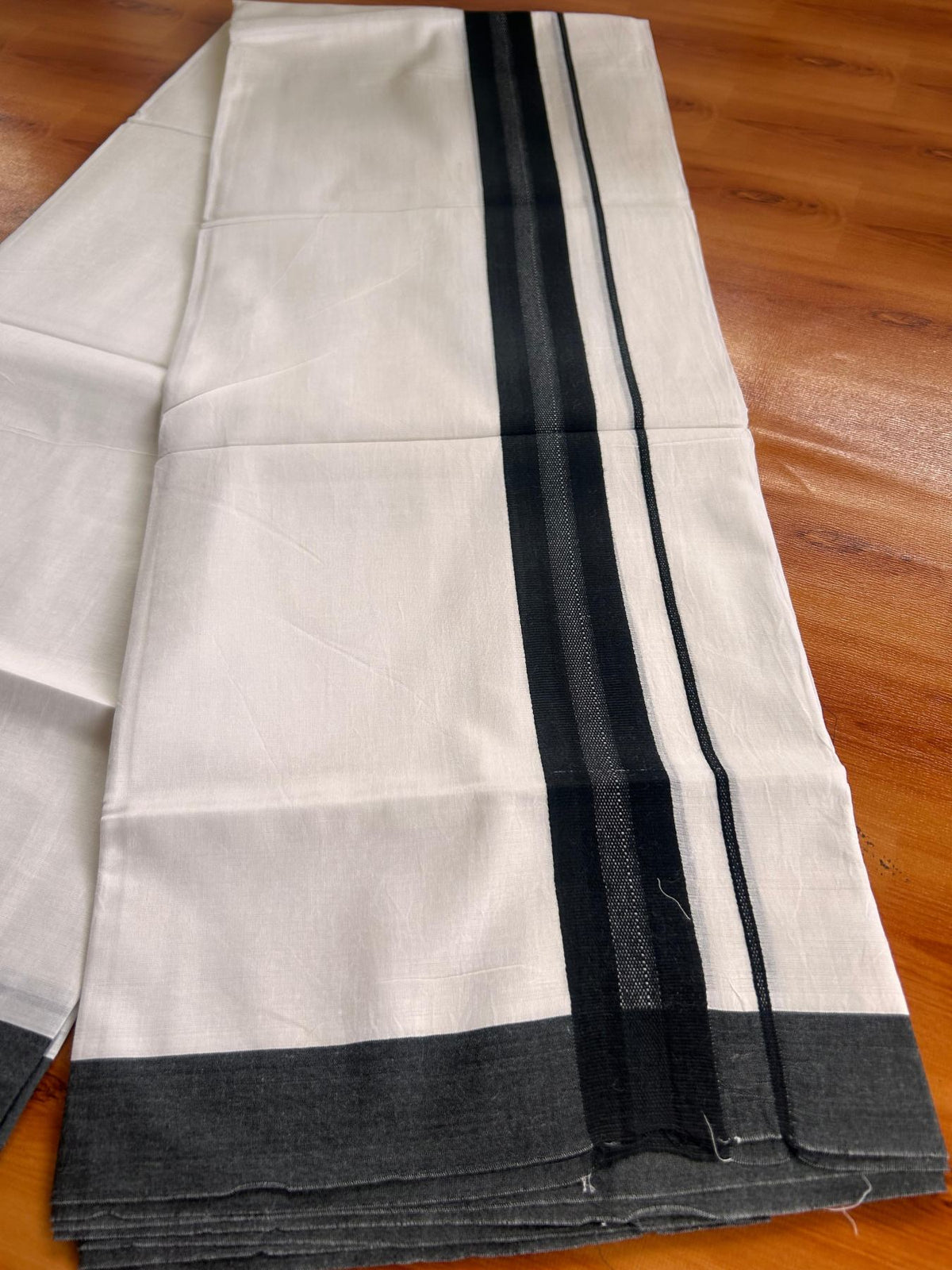 Pure White Double Mundu/Dhoti - 20% Discount ! Kaitharikada Pure Cotton - 100x80 - 1.25 inch Black striped Kara 3.80 mtr (8 muzham) - 62 KK5523 MC