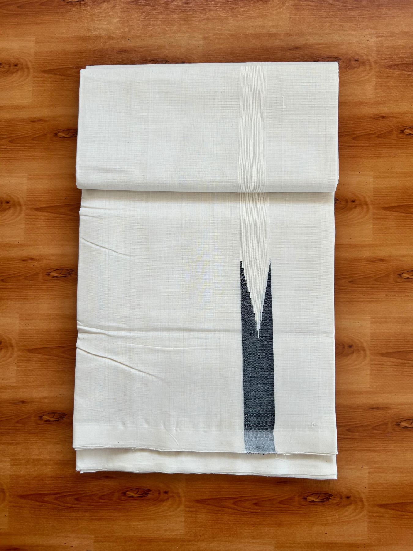 Off White - (Unbleached) Double Mundu/Dhoti -25% Discount!! KaithariKada Handloom Unakkupaav Kerala Handloom 100% Pure Cotton  100X80 - 1 inch Black Puliyilakkara chutty 3.80 meter & 4.00 meter (8 Muzham & 8.5 muzham) - 7 KK5488 REA