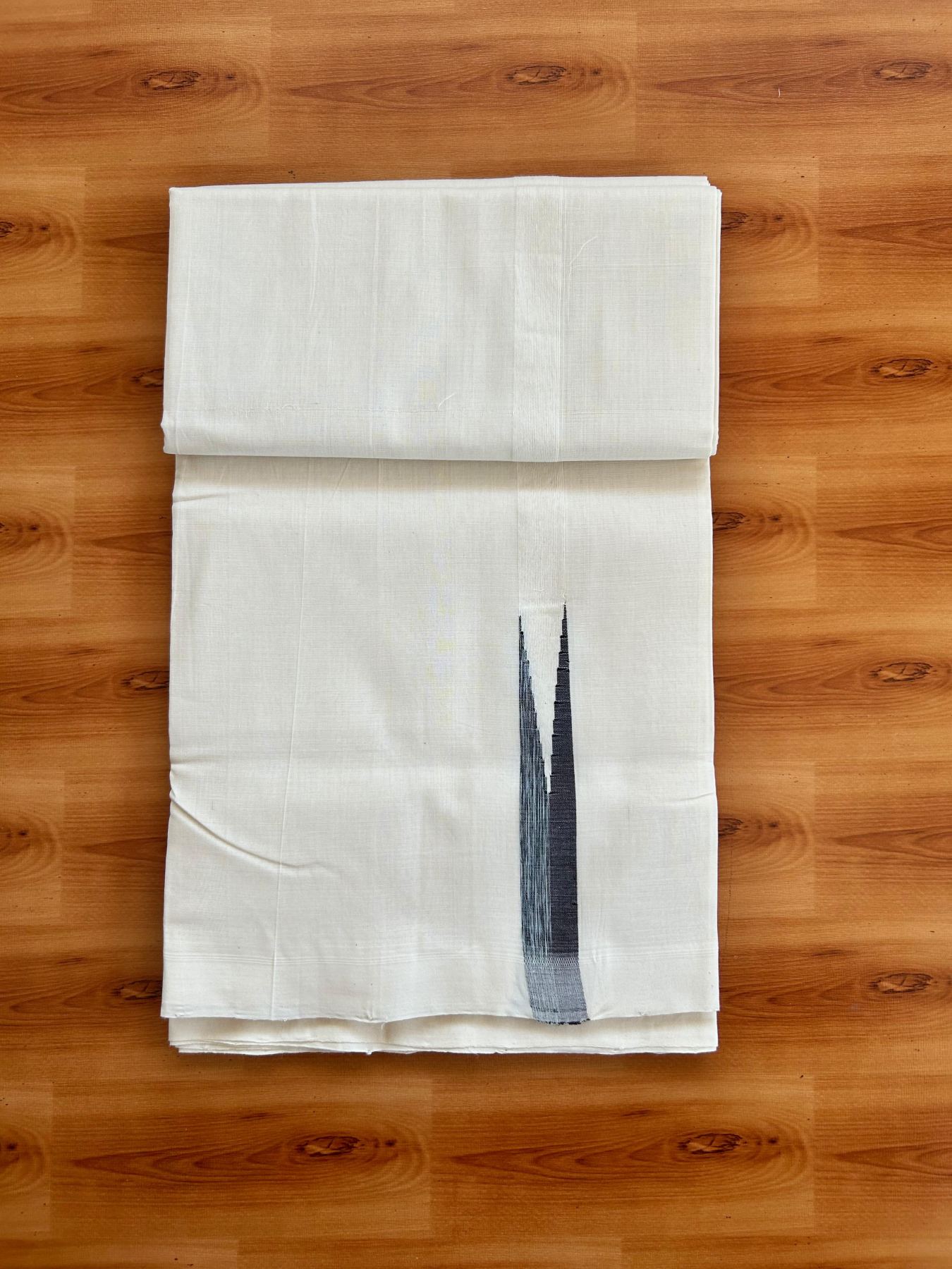 Off White - (Unbleached) Double Mundu/Dhoti - 25% Discount!! KaithariKada Handloom Unakkupaav Kerala Handloom 100% Pure Cotton  - 100X80 - 0.75 inch Puliyilakkara Coffee Brown & Light Blue chutty Kara 4 meter (8.5 Muzham) - 10 KK5473 REA