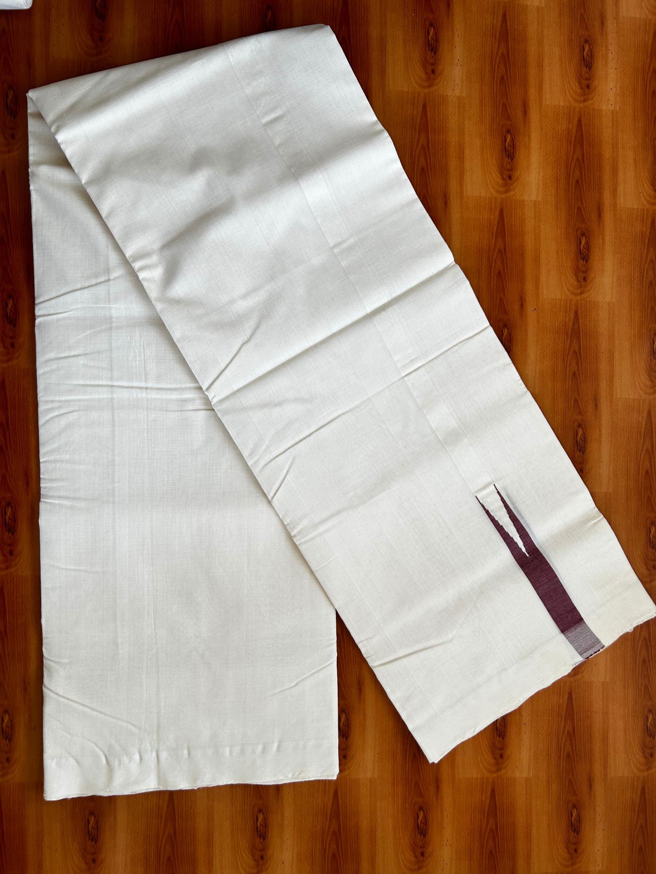 Off White - (Unbleached) Double Mundu/Dhoti -25% Discount!! KaithariKada Handloom Unakkupaav Kerala Handloom 100% Pure Cotton  100X80 - 1 inch Maroon Puliyilakkara chutty 3.80 meter & 4.00 meter (8 Muzham & 8.5 muzham) - 8 KK5488 REA