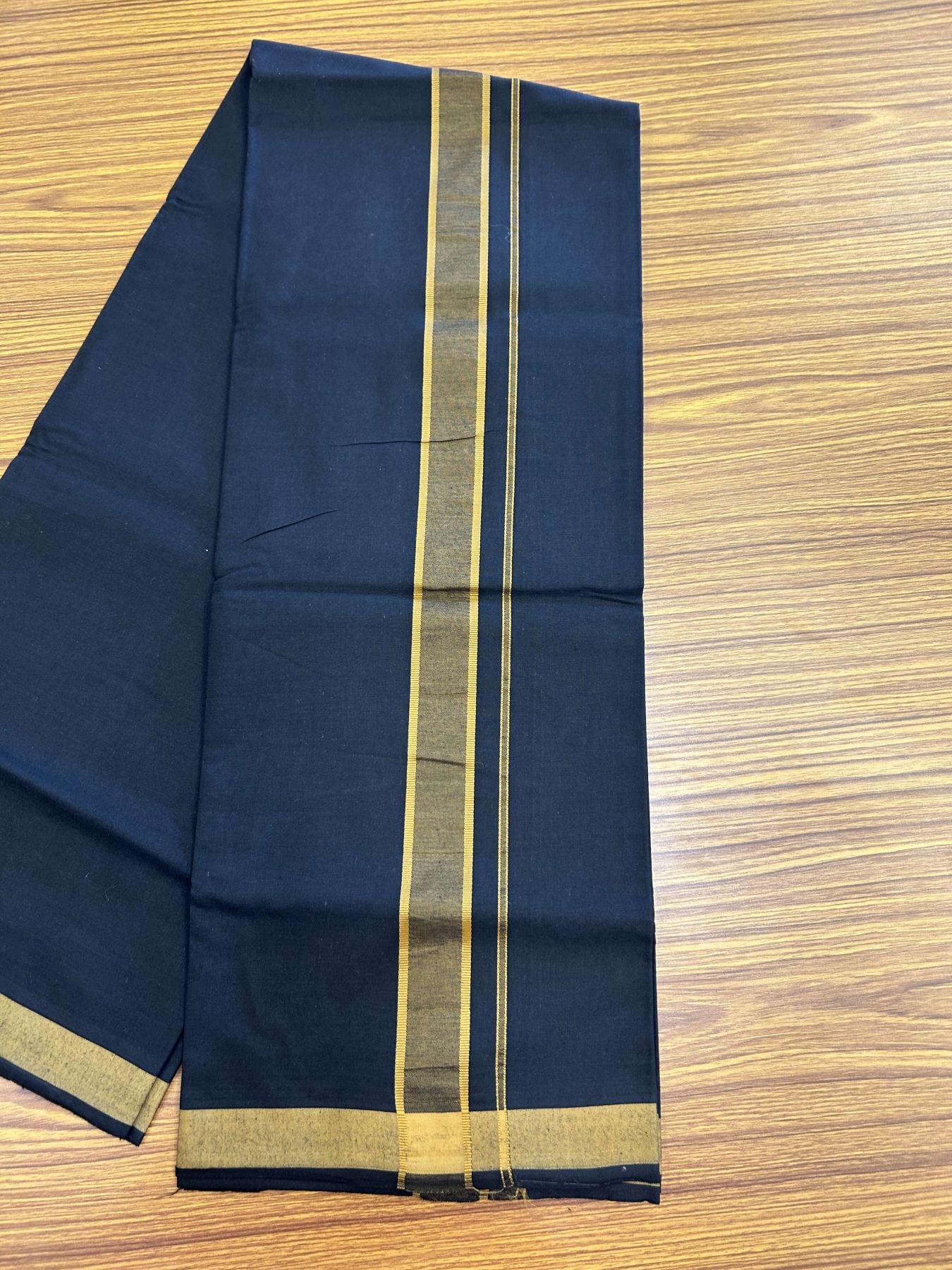 19% Discount!!! Kaitharikada - Single Kaily / Lungi - 60s - 1.25 inch Brown Pattern striped kara with Black colour body  (2 meter / 4 muzham) - 5 KK8042 GAN