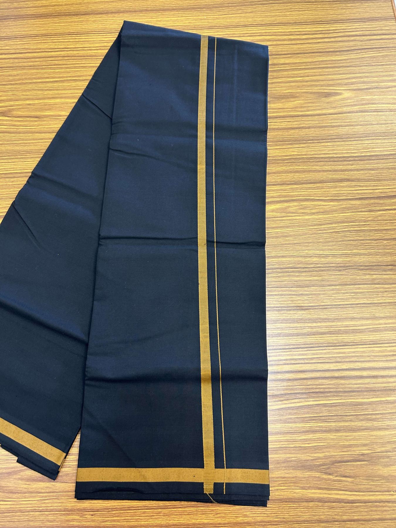 19% Discount!!! Kaitharikada - Single Kaily / Lungi - 60s - 1 cm Brown kara with Black colour body (2 meter / 4 muzham) - 14 KK8042 GAN