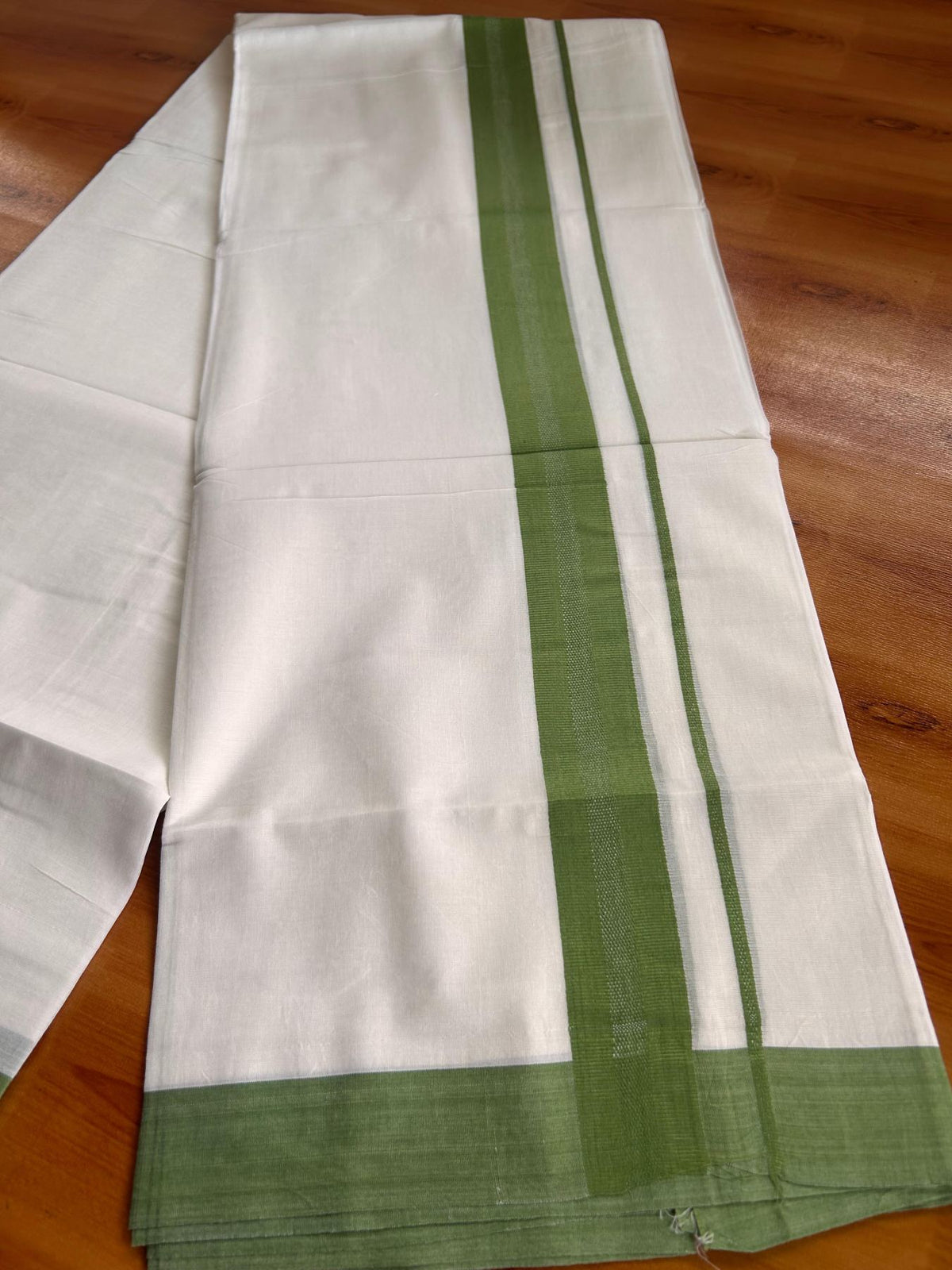 Pure White Double Mundu/Dhoti - 20% Discount ! Kaitharikada Pure Cotton - 100x80 - 1.5 inch Green striped Kara 3.80 mtr (8 muzham) - 76 KK5523 MC