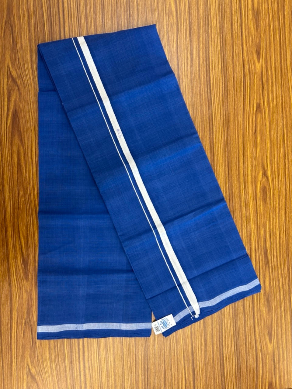 10% Discount !! KaithariKada 100% Pure Cotton - HANDLOOM Single Mundu/Dhoti Blue COLOUR BODY & White 0.5 inch Kara (2 meter / 4 muzham) - 16KK8020ELA