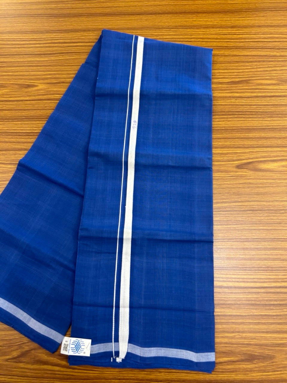 10% Discount !! KaithariKada 100% Pure Cotton - HANDLOOM Single Mundu/Dhoti Blue COLOUR BODY & White 0.5 inch Kara (2 meter / 4 muzham) - 16KK8020ELA
