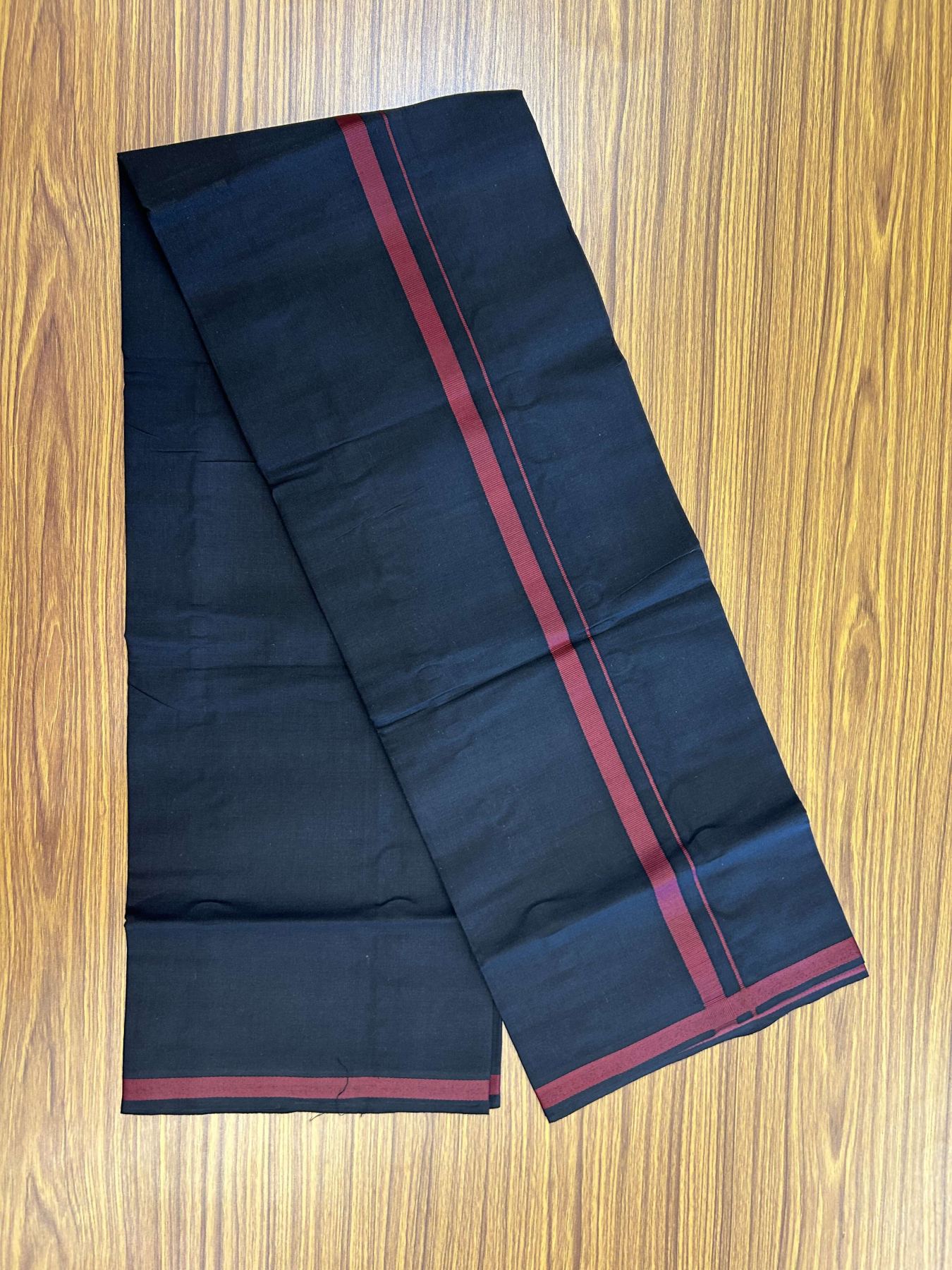 19% Discount!!! Kaitharikada - Single Kaily / Lungi -60s-  1 cm Maroon kara with Black colour body (2 meter / 4 muzham) - 10 KK8042 GAN