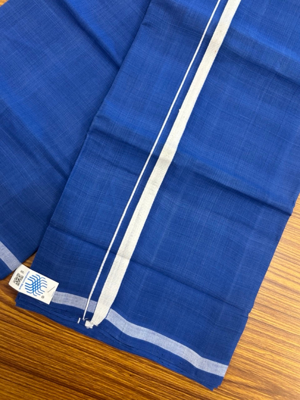 10% Discount !! KaithariKada 100% Pure Cotton - HANDLOOM Single Mundu/Dhoti Blue COLOUR BODY & White 0.5 inch Kara (2 meter / 4 muzham) - 16KK8020ELA