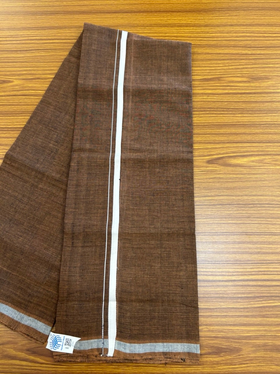 10% Discount !! KaithariKada 100% Pure Cotton - HANDLOOM Single Mundu/Dhoti Brown Black Shaded COLOUR BODY & White 0.5 inch Kara (2 meter / 4 muzham) - 19KK8020ELA