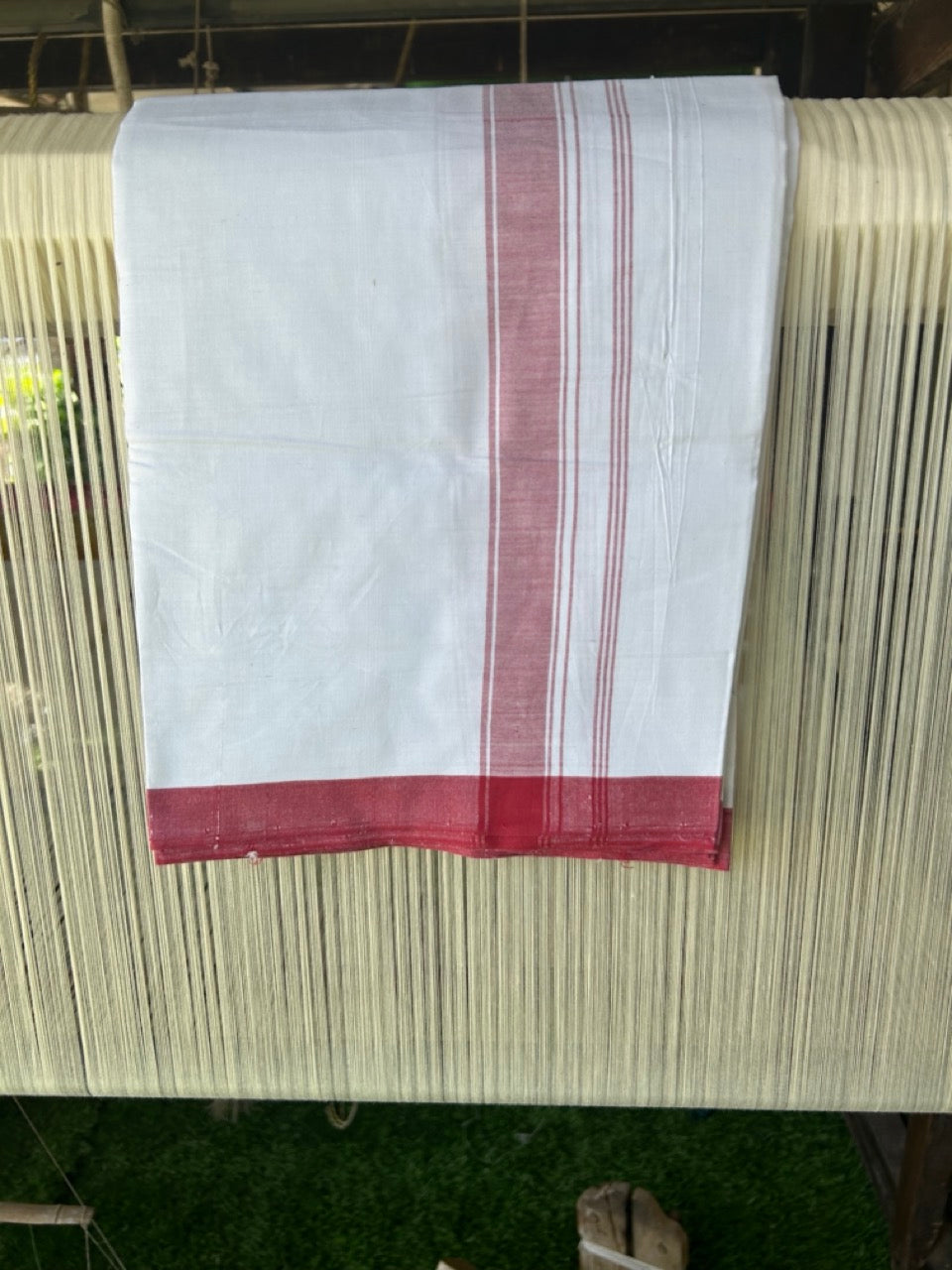 Ultimate HANDLOOM-19% Discount! - Kaitharikada Kalamachal-Government Sealed HALLMARKED-100% PURE COTTON! (80x80) Twisted Thread- Light WHITE SINGLE Mundu / Dhoti - 2 inch Red Striped Kara - 12KK478KAL