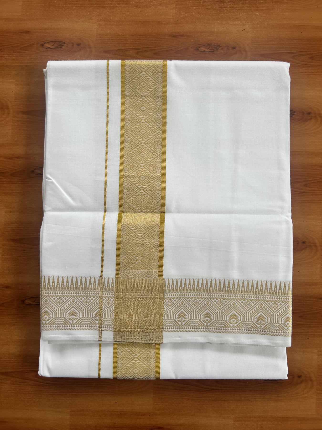 Single Pure White Mundu/Dhoti - 20% Discount!! Kaitharikada Balaramapuram Pure Cotton - 40s - 2 inch Gold Kasav Jacquard Design Kara 2 mtr (4 muzham) - 15 KK5405 GAN