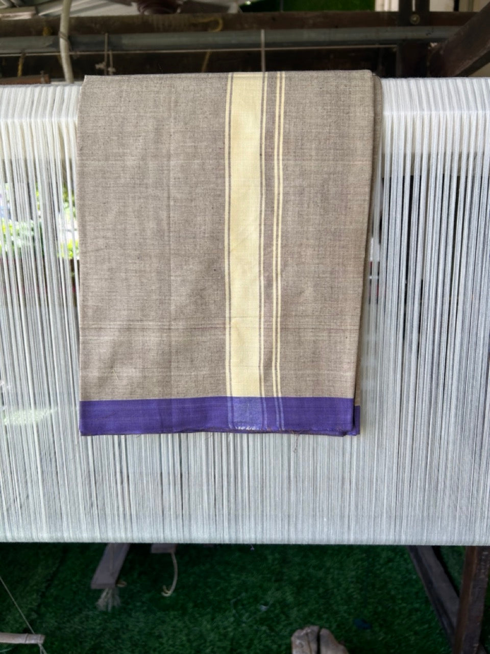 10% DISCOUNT ! KaithariKada Kalamachal 100% Pure Cotton - (80X80) Twisted Thread Handloom Single Mundu/Dhoti - YELLOW GREY COLOUR  BODY & Light Yellow STRIPES 1.75 inch Kara- 8KK479KAL