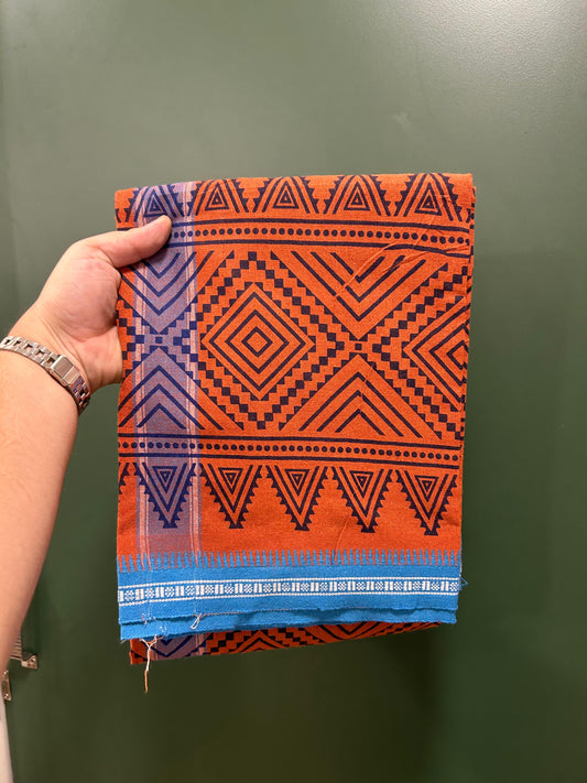Single Kaily / Lungi - Kaitharikada - Mixed Cotton - 40s twisted - 1.5 inch Blue Design Kuppadam Kara With Dark Blue Printed Kavi Colour Body (2 meter / 4 muzham) -  2 KK8084 GAN