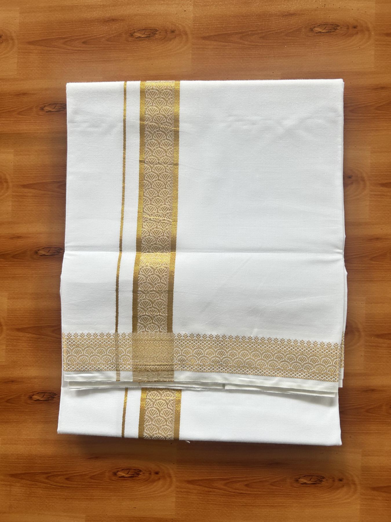 Single Pure White Mundu/Dhoti - 20% Discount!! Kaitharikada Balaramapuram Pure Cotton - 40s - 1.5 inch Gold Kasav Jacquard Design Kara 2 mtr (4 muzham) - 6 KK5405 GAN