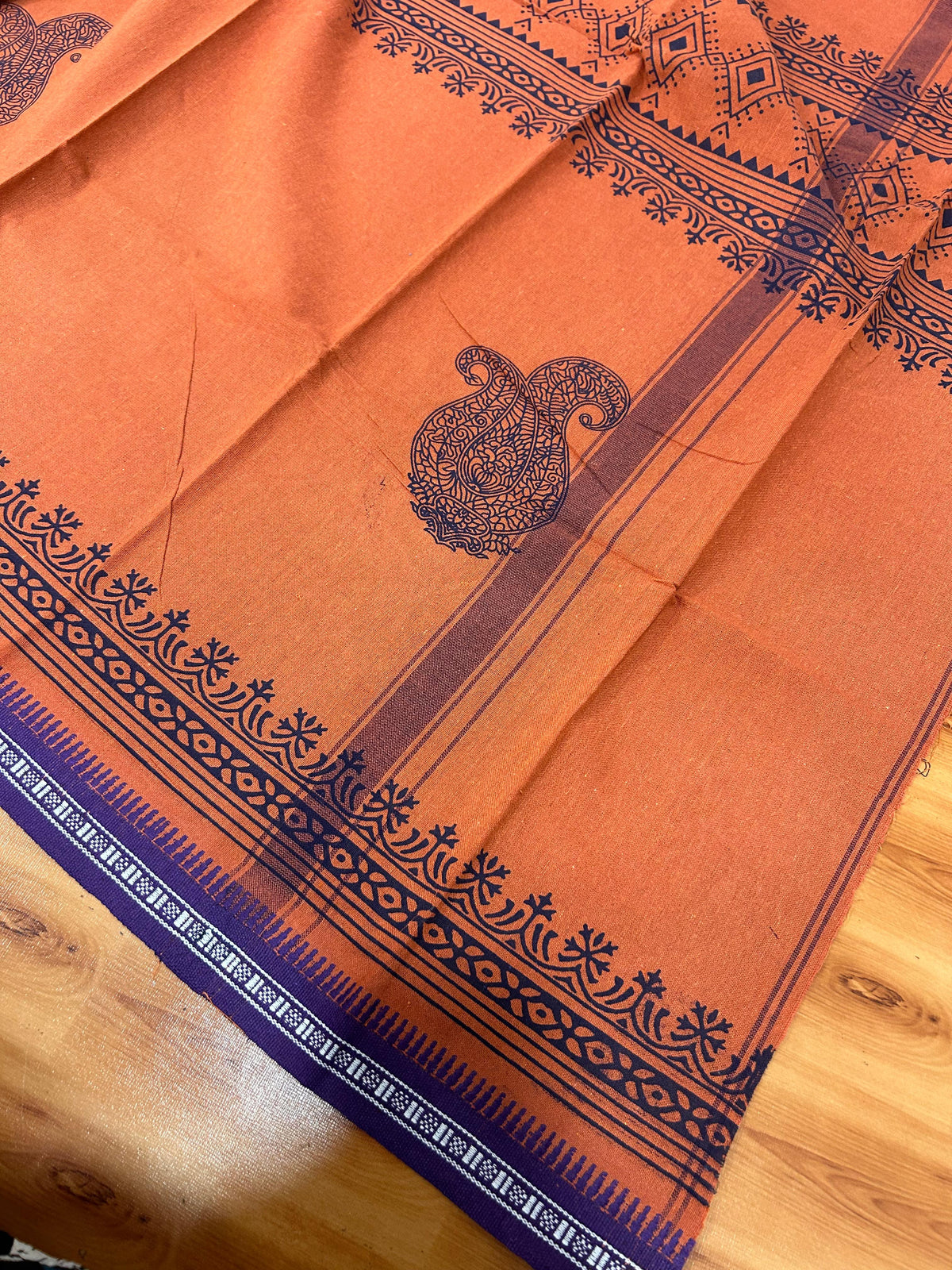 Single Kaily / Lungi - Kaitharikada - Mixed Cotton - 40s twisted - 1.5 inch Blue Printed Design Kara With Kavi Colour Body (2 meter / 4 muzham) -  6 KK8084 GAN