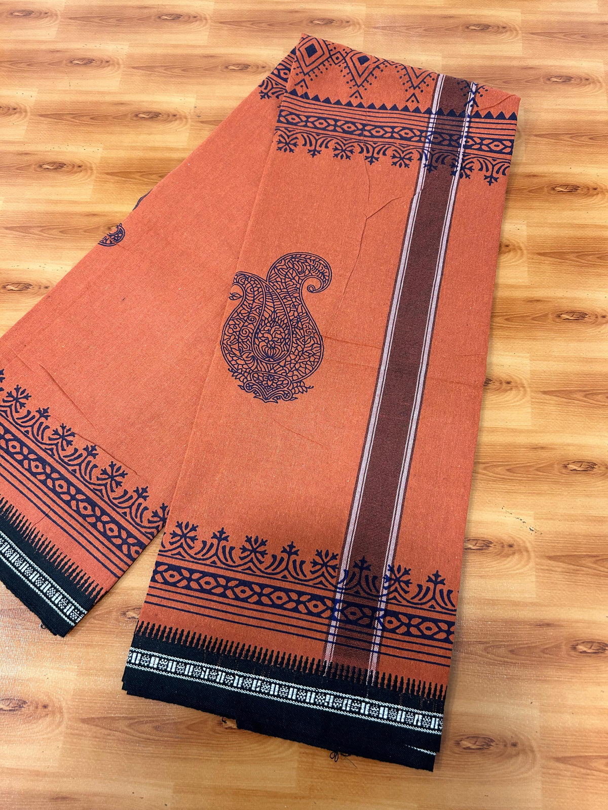 Single Kaily / Lungi - Kaitharikada - Mixed Cotton - 40s twisted - 1.5 inch Black White & Blue Printed Design Kara With Kavi Colour Body (2 meter / 4 muzham) -  9 KK8084 GAN