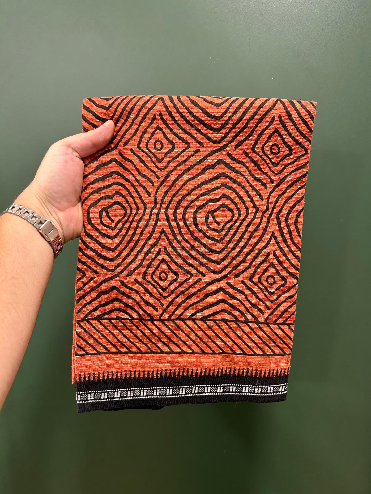 Single Kaily / Lungi - Kaitharikada - Mixed Cotton - 40s twisted - Black Printed Design Kara With Kavi Colour Body (2 meter / 4 muzham) -  16 KK8084 GAN