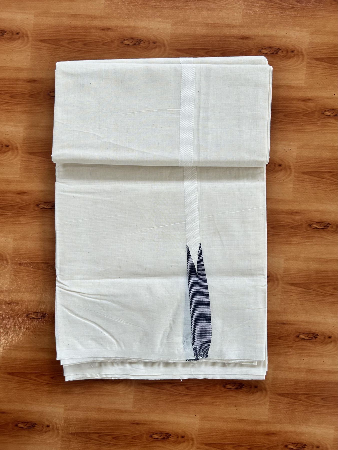 Double Off white Mundu/Dhoti - 23% Discount! KaithariKada Balaramapuram 100% Cotton - 100x100 - 0.5 inch Puliyilakkara Navy Blue Striped Chutty Kara - 4 mtr (8.5 muzham) - 24 KK5401 ASH