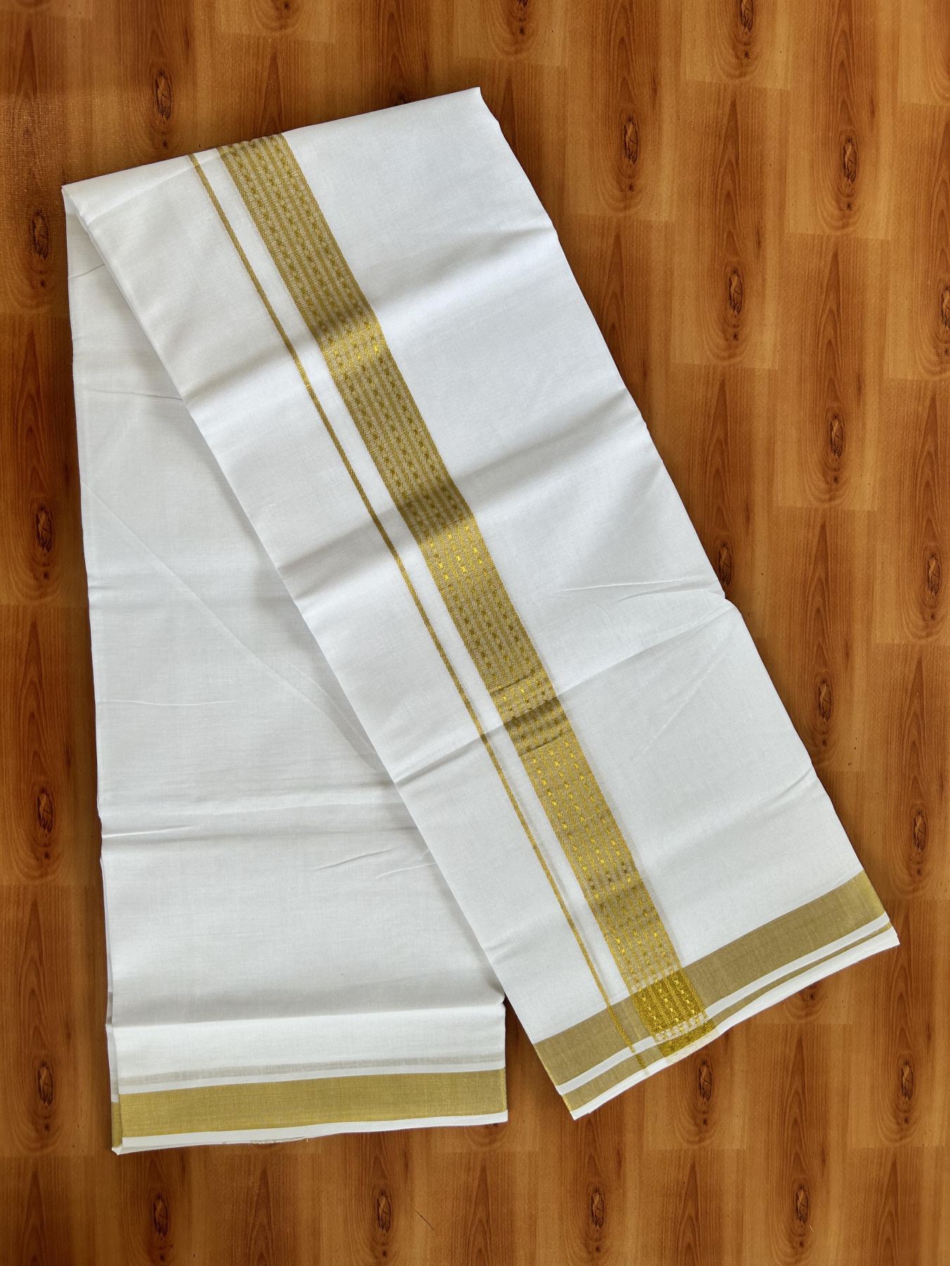 Double Pure White Mundu/Dhoti - 20% Discount!! Kaitharikada Balaramapuram Pure Cotton - 60s - 1.5 inch Gold Kasav Jacquard Design Kara 4 mtr (8.5 Muzham) - 5 KK5406 GAN