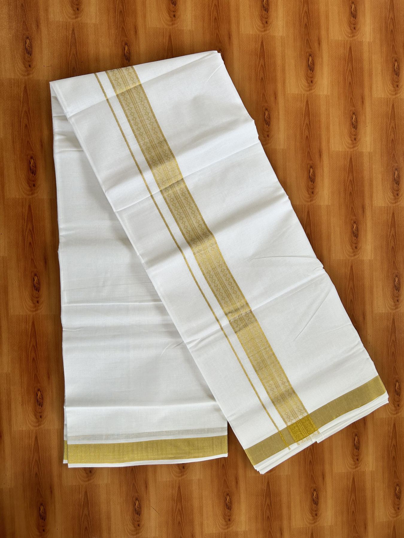 Double Pure White Mundu/Dhoti - 20% Discount!! Kaitharikada Balaramapuram Pure Cotton - 60s - 1.5 inch Gold Kasav Jacquard Design Kara 4 mtr (8.5 Muzham) - 6 KK5406 GAN