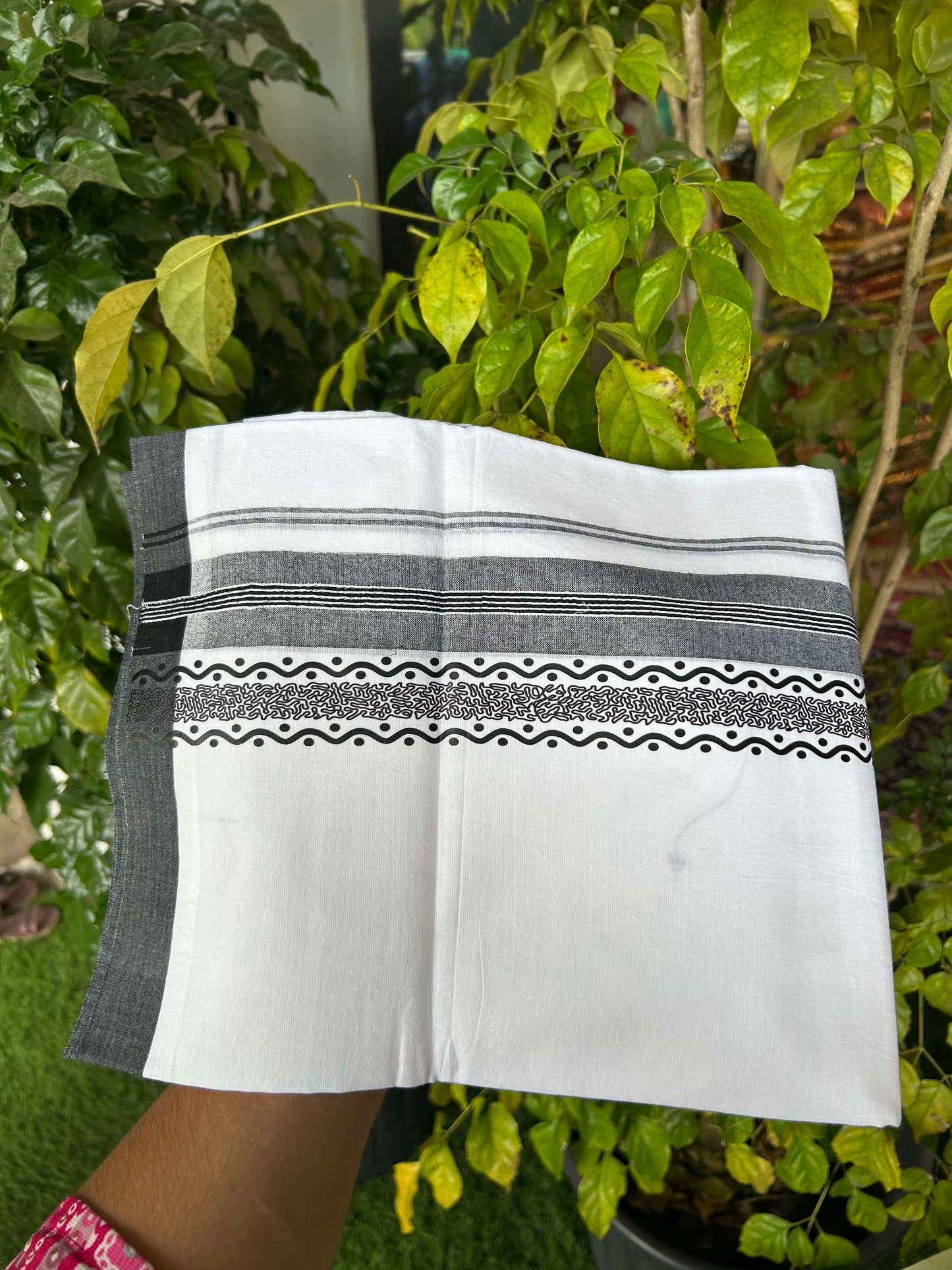 20% Discount ! KaithariKada Balaramapuram Cotton Double Pure white Mundu/Dhoti- 60s - 2.75 inch Black Printed Shaded Stripes Design Kara - 3.65 mtr (8 muzham) - 40 KK5309 GAN