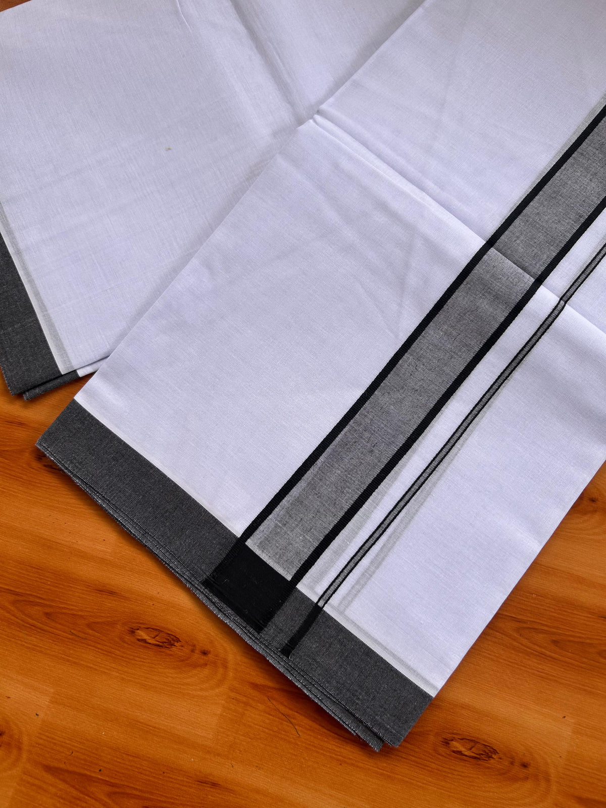 Blue Dyed Pure White Double Mundu/Dhoti - 20% Discount ! Kaitharikada Pure Cotton - 80s - 1.5 inch Black Shaded Kara 3.85 mtr (8 muzham) - 4 KK5525 MRH
