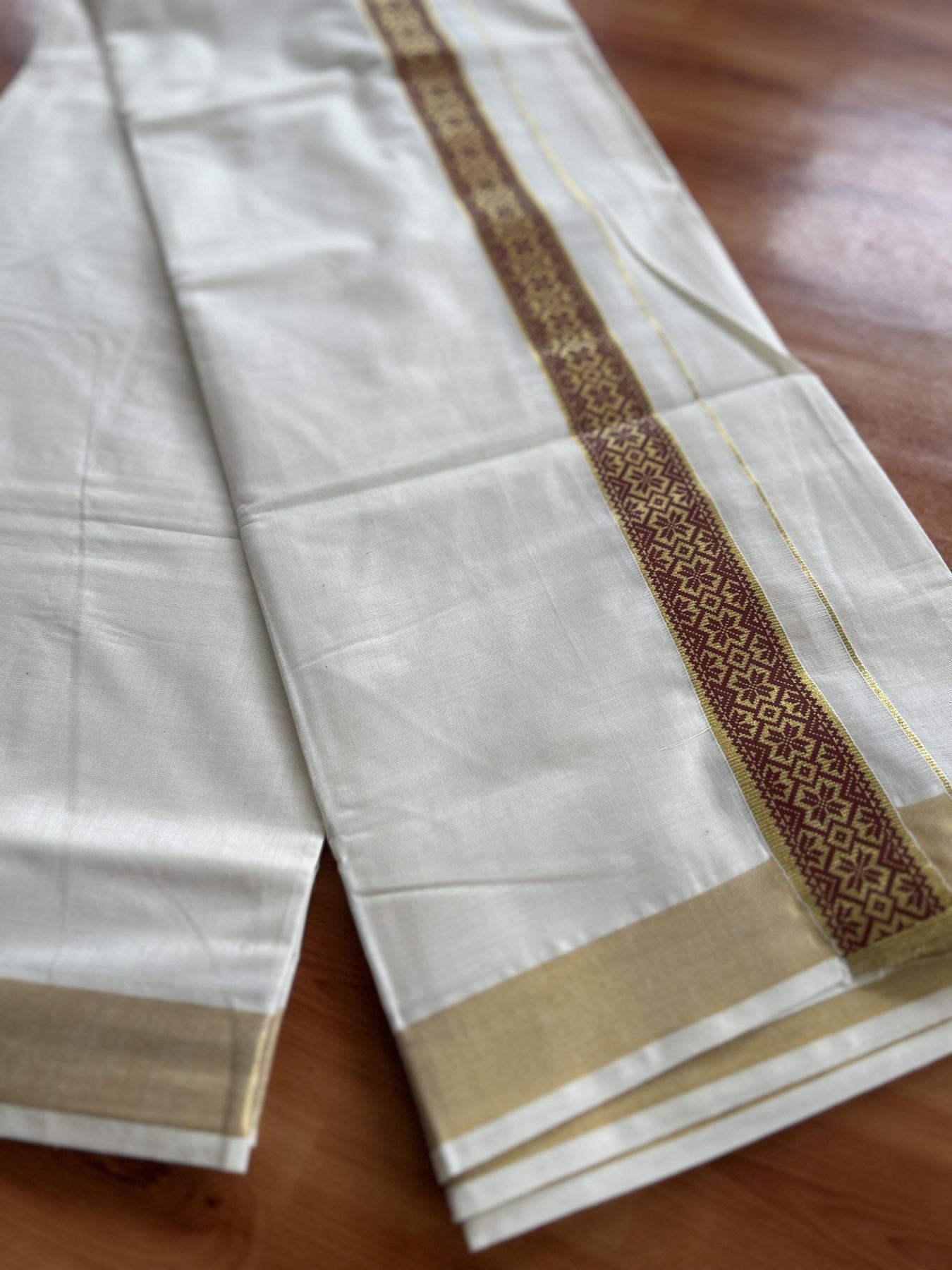Double Off White - (Unbleached) Mundu/Dhoti- 20% Discount!! KaithariKada Balaramapuram 100% Cotton 60s - 1.5 inch Gold Kasav with Red Printed Design Kara - 13 KK5408 GAN