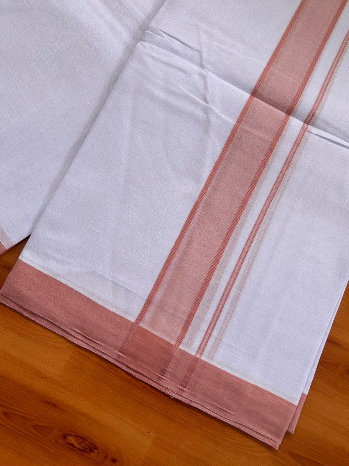 Blue Dyed Pure White Double Mundu/Dhoti - 20% Discount ! Kaitharikada Pure Cotton - 80s - 1.5 inch Creamy Peach Shaded Kara 3.85 mtr (8 muzham) - 8 KK5525 MRH