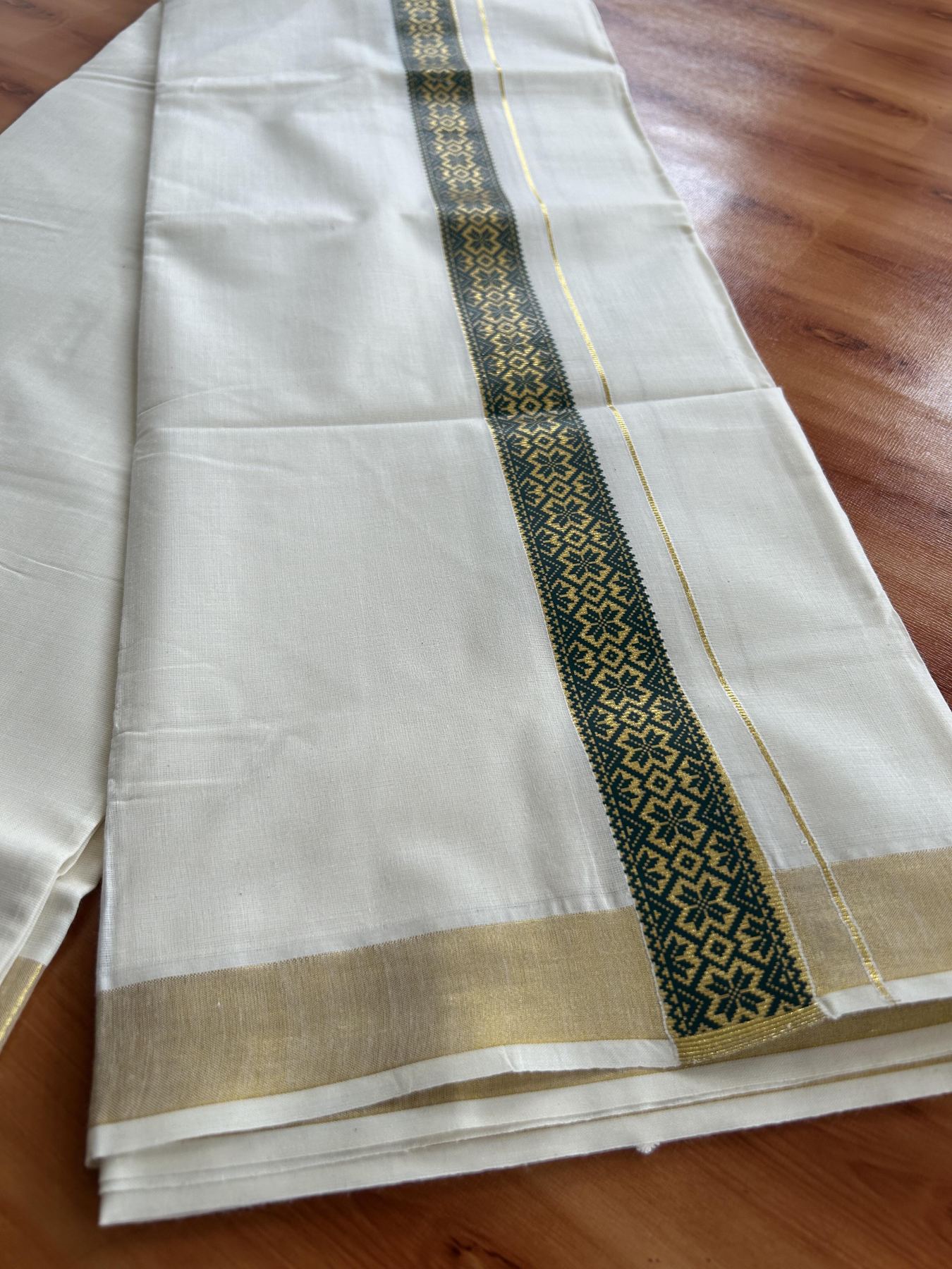 Double Off White - (Unbleached) Mundu/Dhoti- 20% Discount!! KaithariKada Balaramapuram 100% Cotton 60s - 1.5 inch Gold Kasav with Green Printed Design Kara - 12 KK5408 GAN