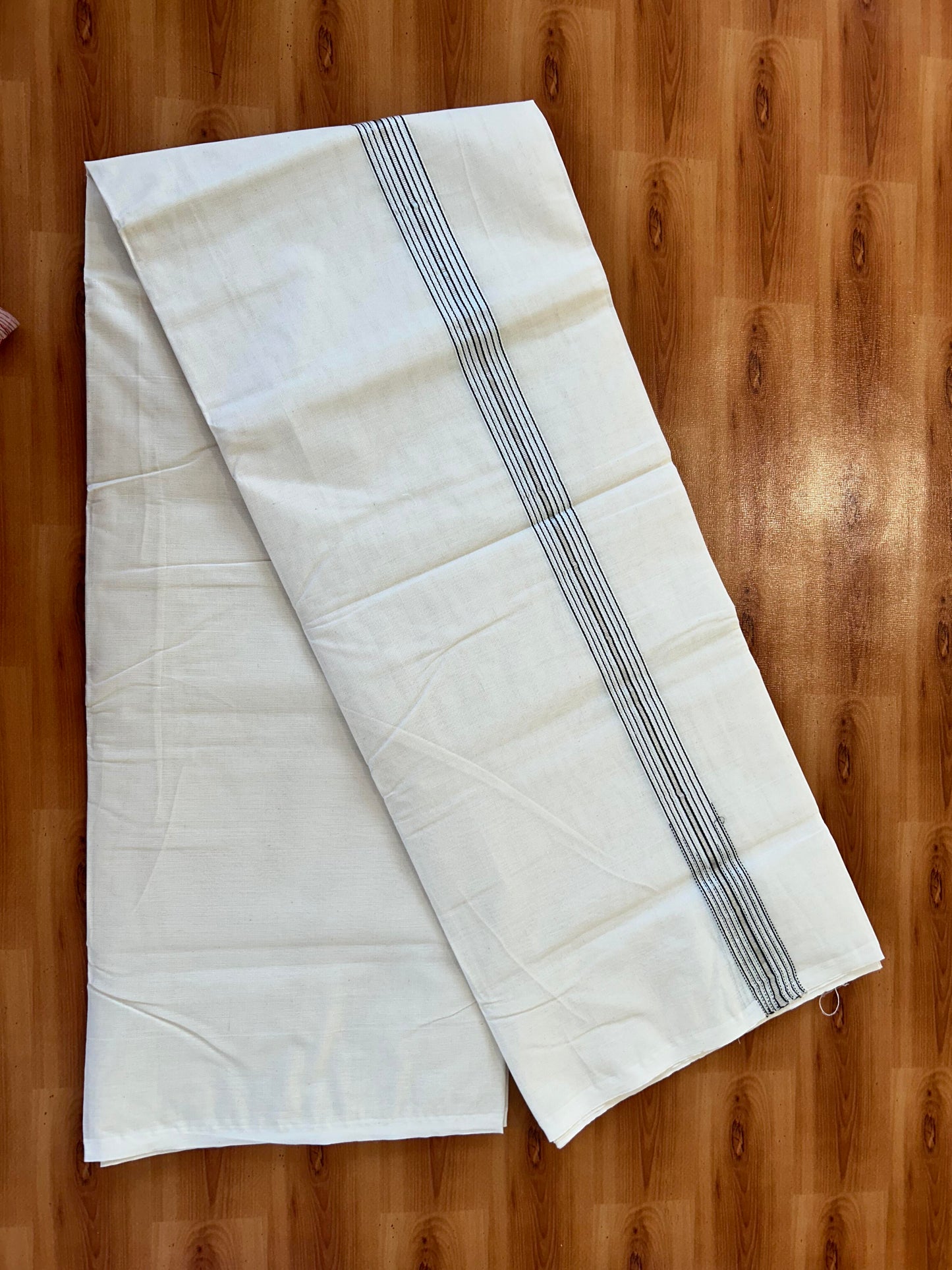 Double Off white Mundu/Dhoti - 20% Discount! KaithariKada Balaramapuram - 100% Cotton  100x100 - 1.25 inch Puliyilakkara Silver Kasav & Black 12 Line Chutty Kara - 4 mtr (8.5 muzham) - 12 KK5457 ASH