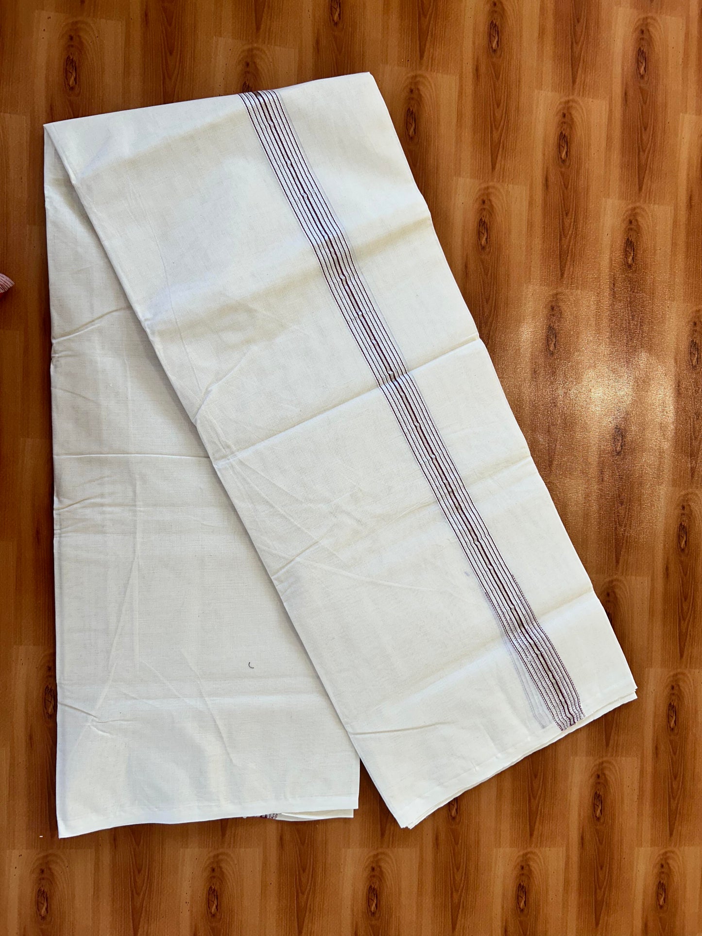 Double Off white Mundu/Dhoti - 20% Discount! KaithariKada Balaramapuram - 100% Cotton  100x100 - 1.25 inch Puliyilakkara Silver Kasav & Magenta 12 Line Chutty Kara - 4 mtr (8.5 muzham) - 13 KK5457 ASH