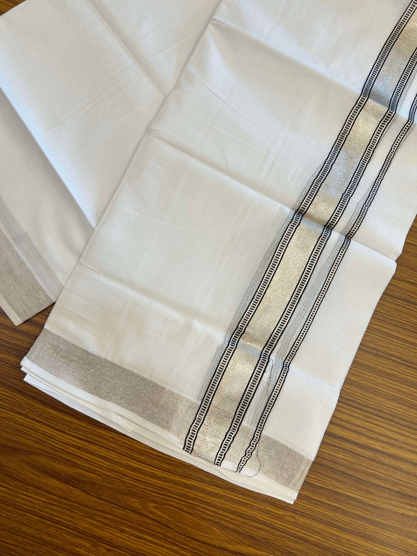 20% Discount!! KaithariKada Balaramapuram 100% Cotton Double Pure White Mundu/Dhoti - 100x100 - 1.5 inch Silver Kasav & Black Design Kara 3.90 mtr (8 muzham) - 3 KK5309 GAN