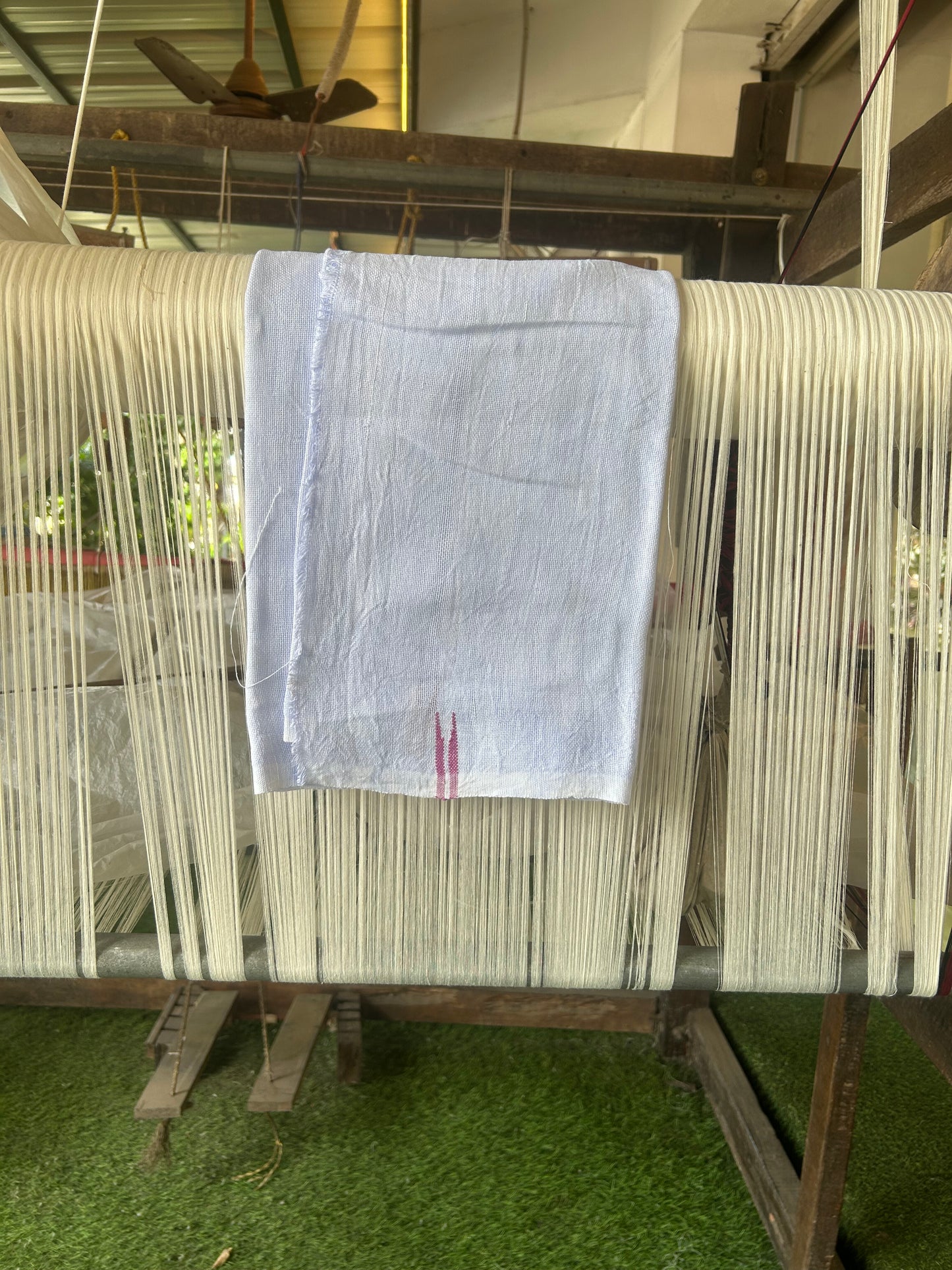 Kaitharikada - Handloom Pure Cotton Kerala Towel - Thorthu - White Body & Pink Chutty Kara - 11 KK51202 ELA