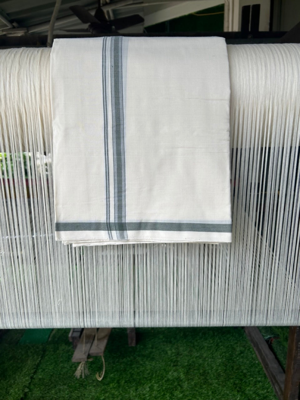 120X120 PREMIUM Kaitharikada Exclusive - 30% DISCOUNT! BALARAMAPURAM HANDLOOM Unakkupaavu - 100% PURE Cotton Double Mundu/Dhoti OFF WHITE - (Unbleached) - 1 inch Green Striped Kara - 8KK477KAL