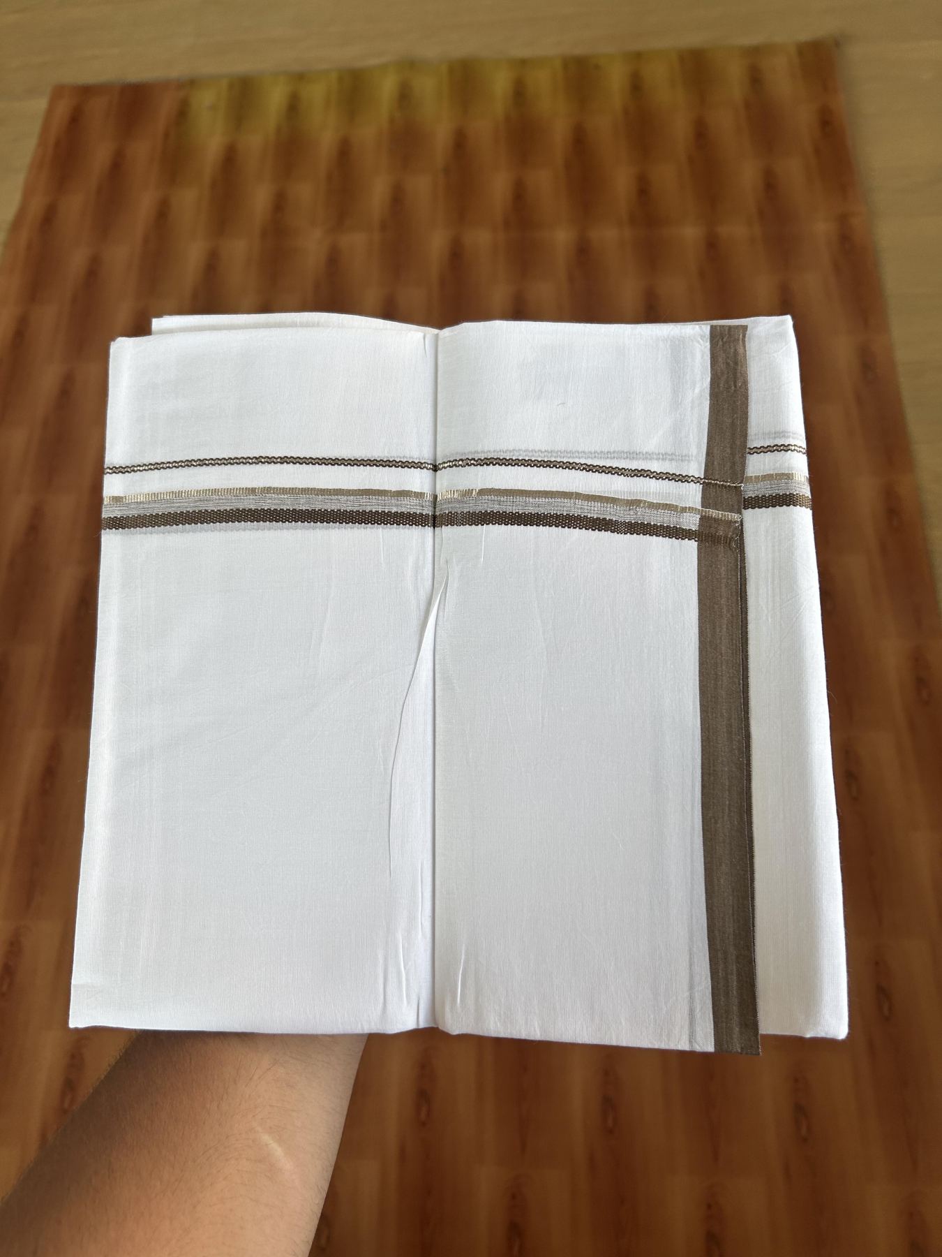 20% Discount ! Kaitharikada Balaramapuram 100% Cotton Pure White Double Mundu/Dothi - 100x80 - 0.5 inch Silver Kasavu & Olive Green Design Kara 3.80 mtr (8 muzham) - 9 KK5382 VIN