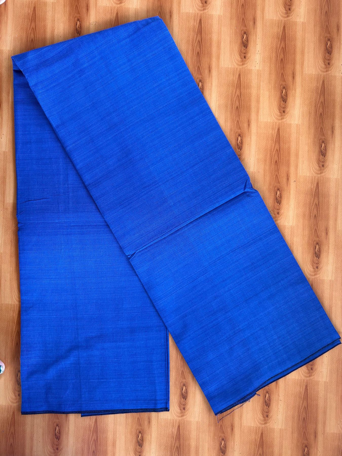 Single Kaily / Lungi - Premium Kathar Type Mund Pure cotton - Kaitharikada - 0.1 inch Black thin kara Border with Blue colour body (2 meter / 4 muzham) - 1 KK8087 MUT